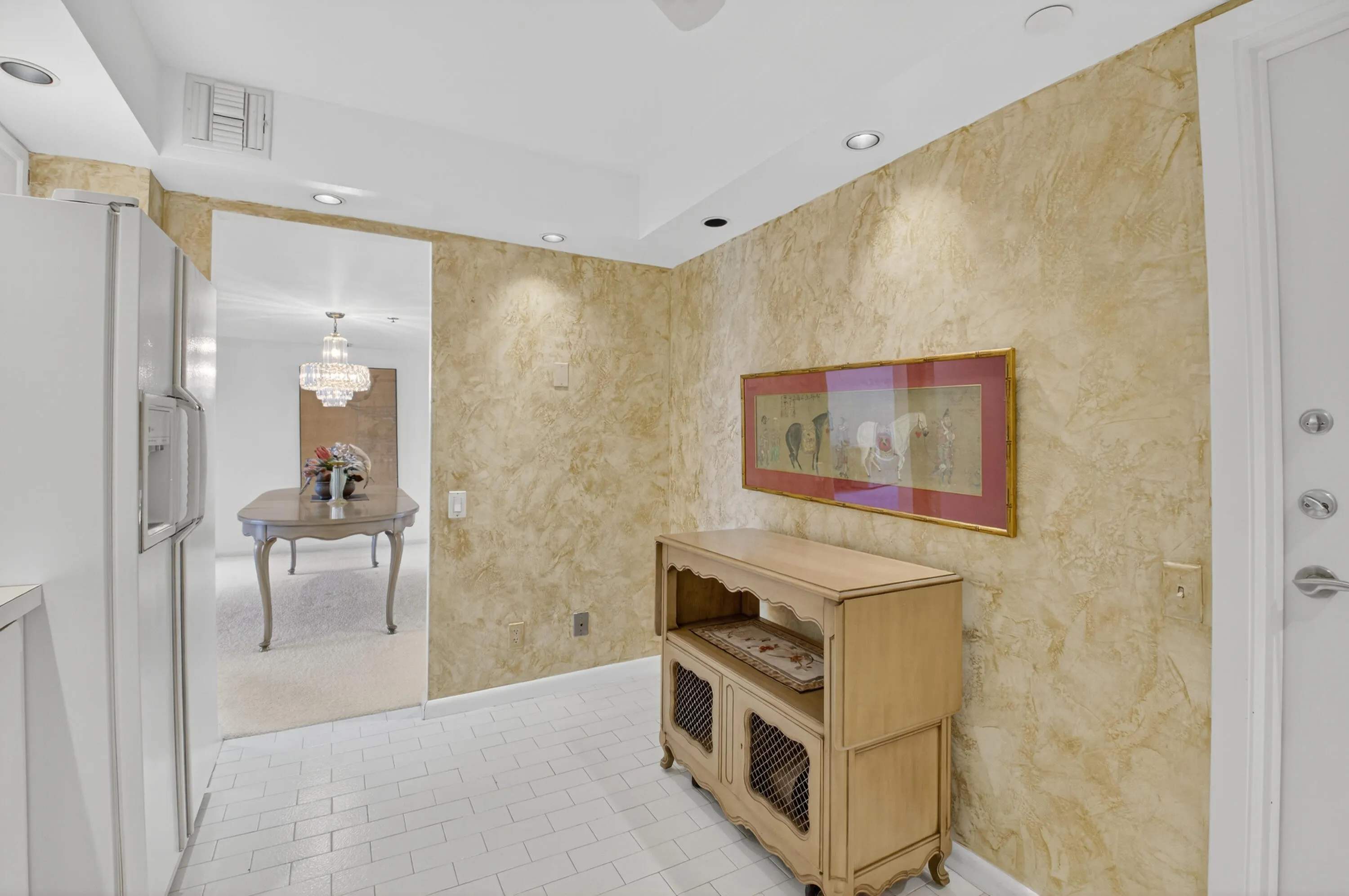 2701 N Ocean Boulevard, #E405