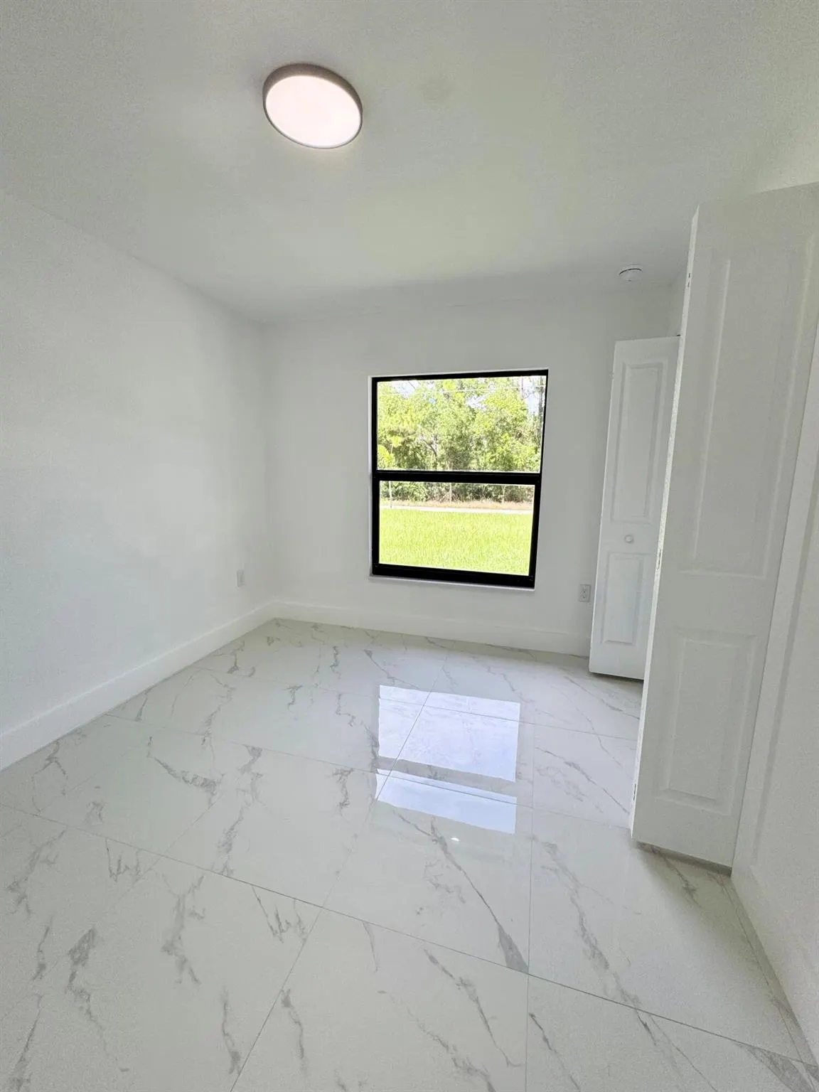 668 Chemstrand Street E, #668