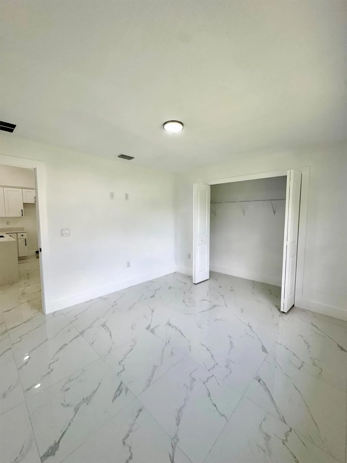 668 Chemstrand Street E, #668