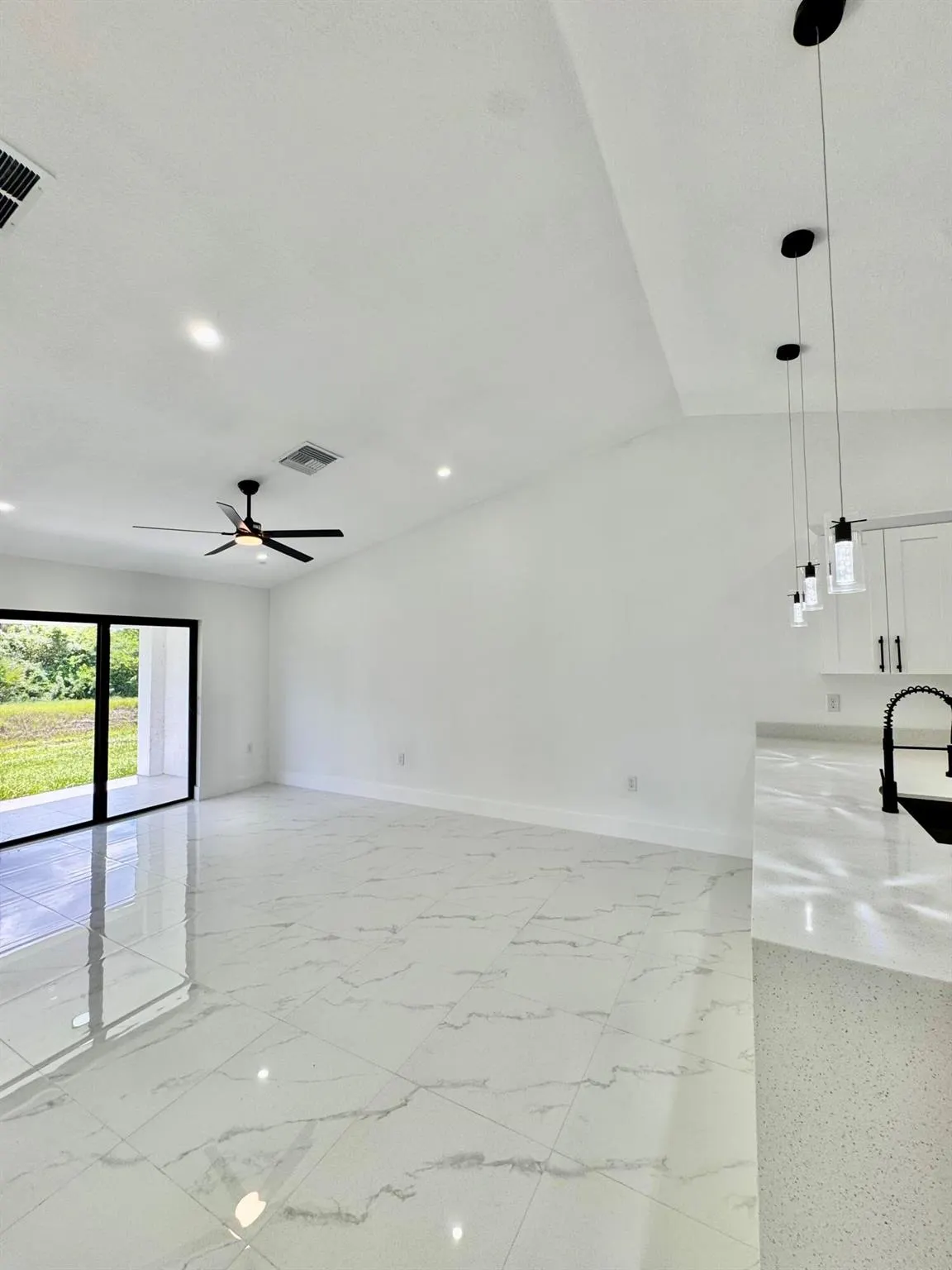 668 Chemstrand Street E, #668