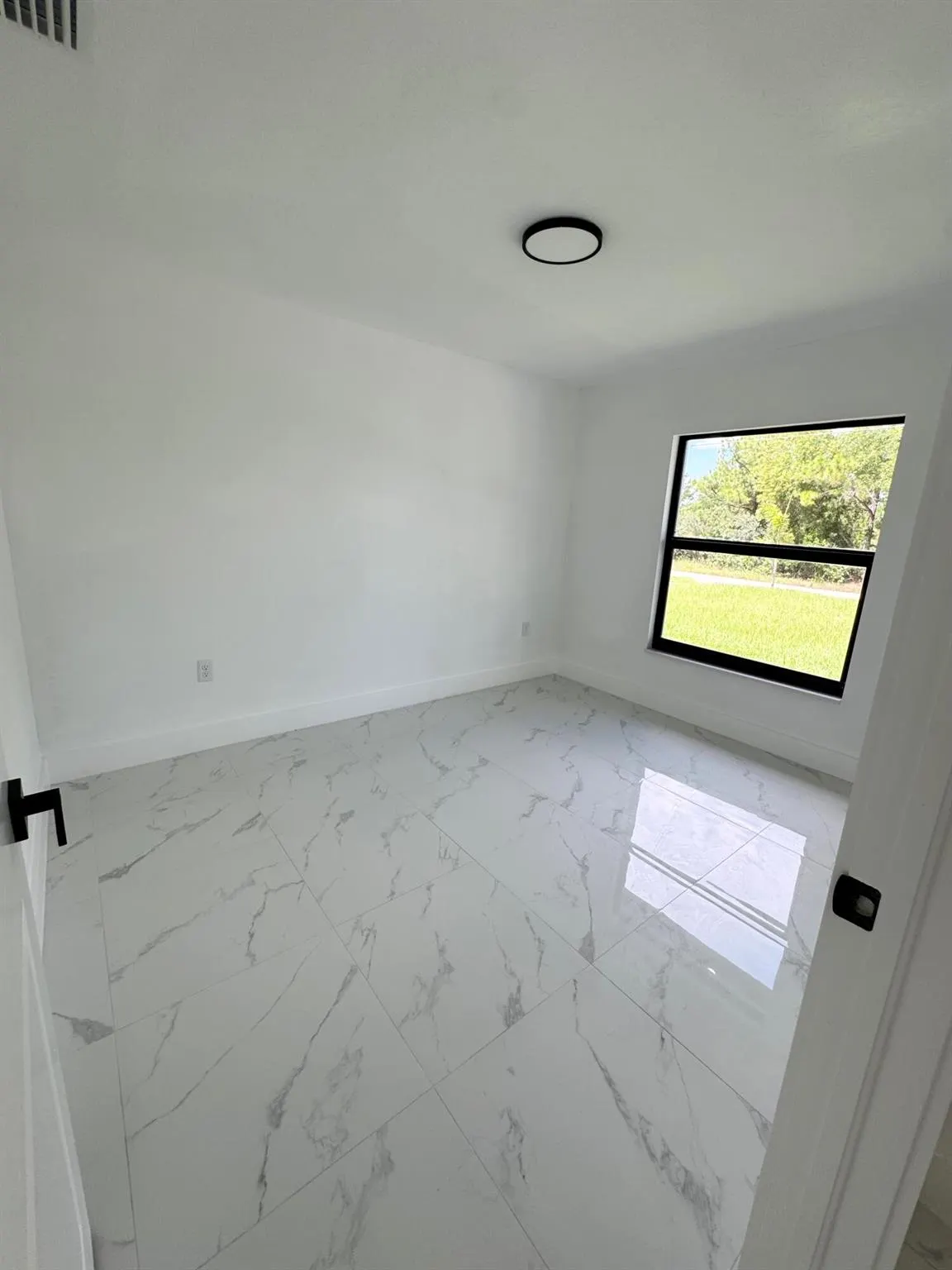 668 Chemstrand Street E, #668