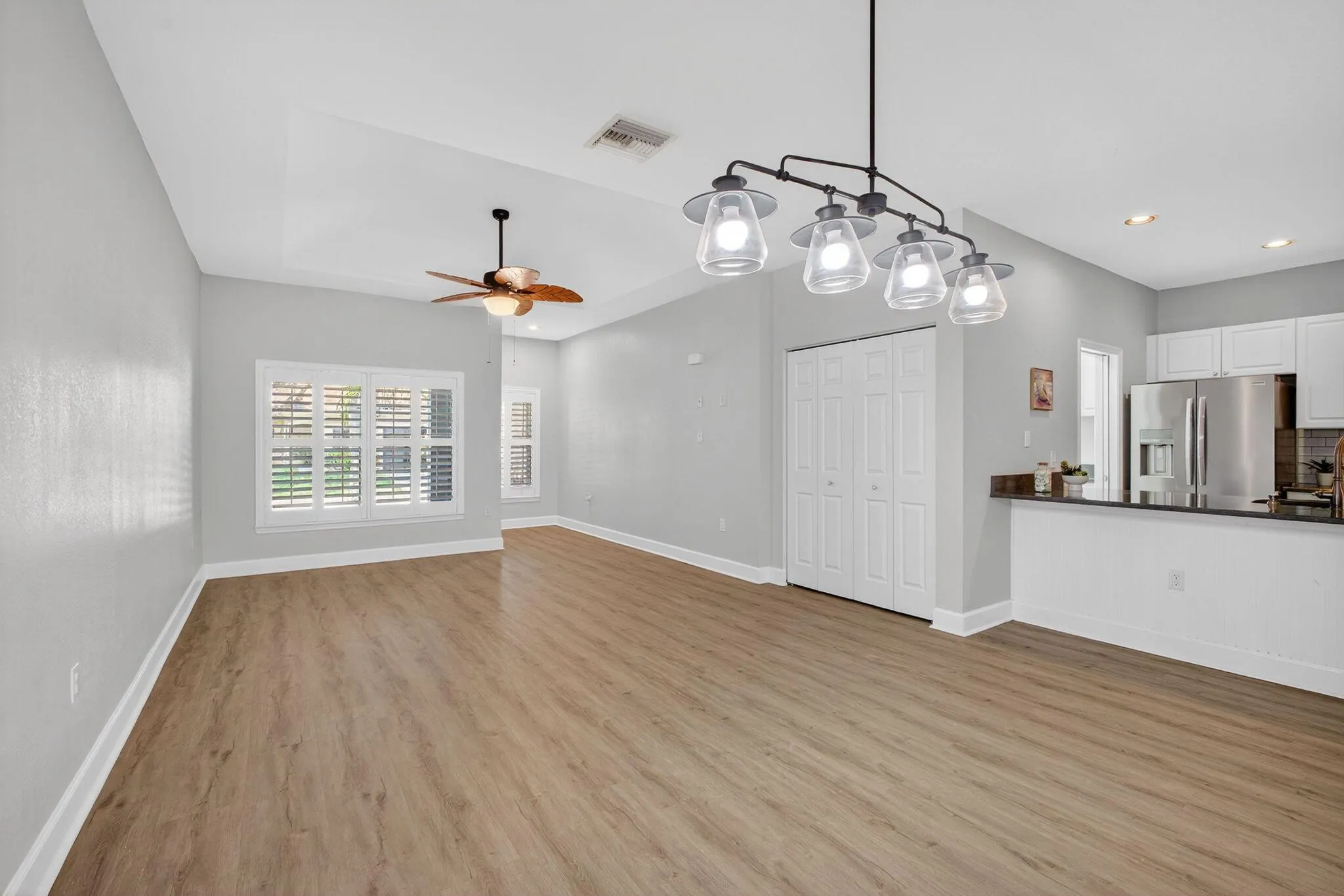 1827 Pelican Drive, #2
