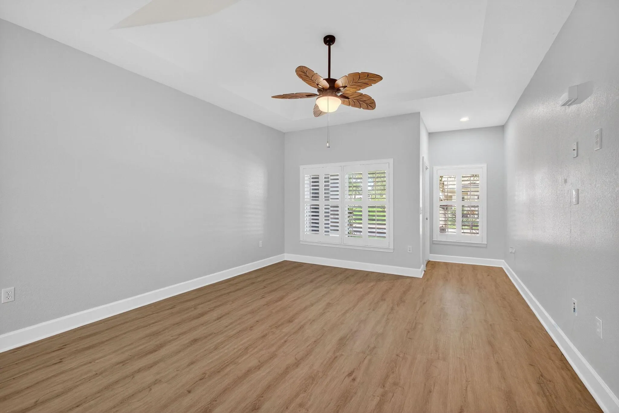 1827 Pelican Drive, #2