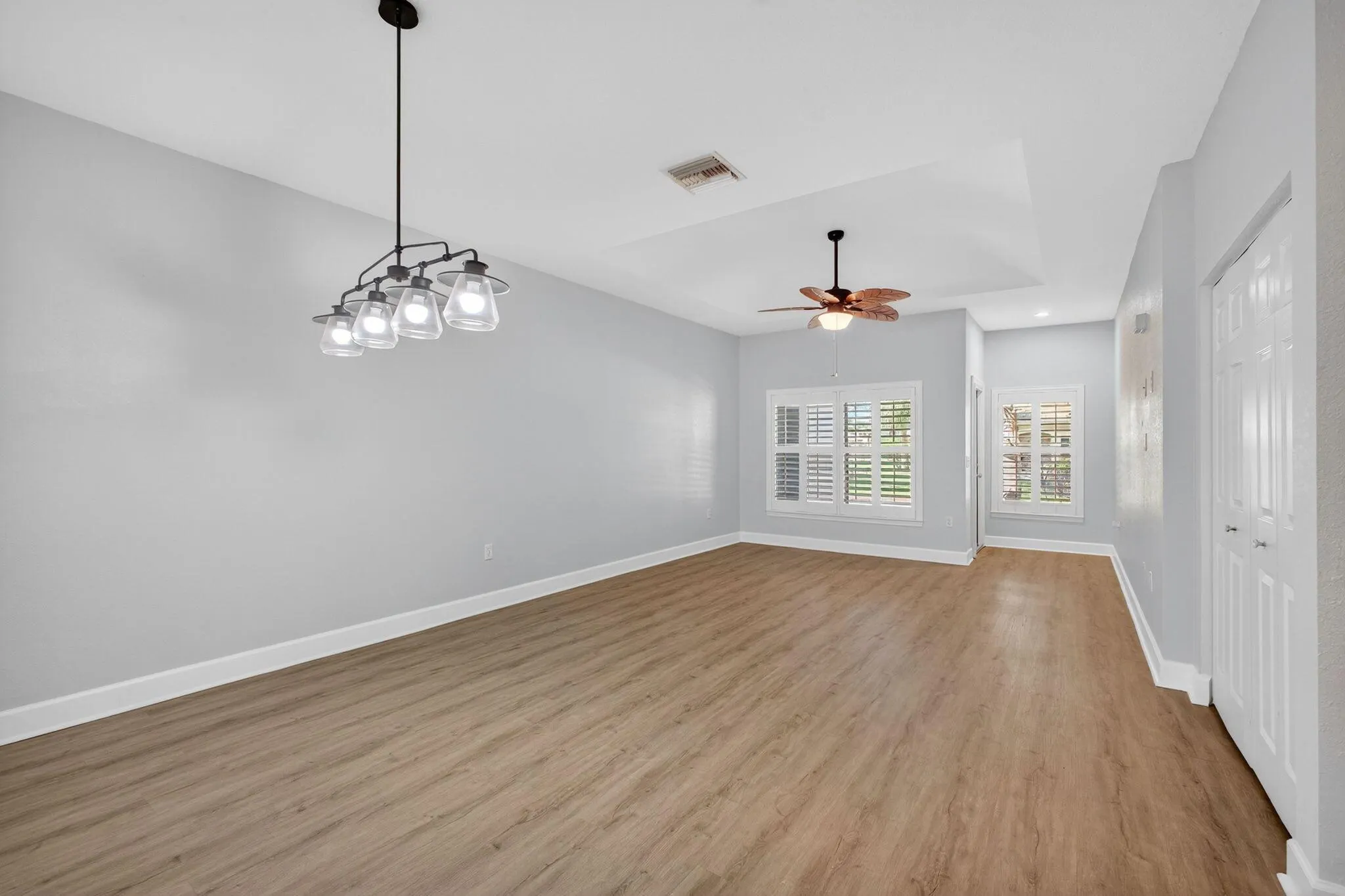 1827 Pelican Drive, #2