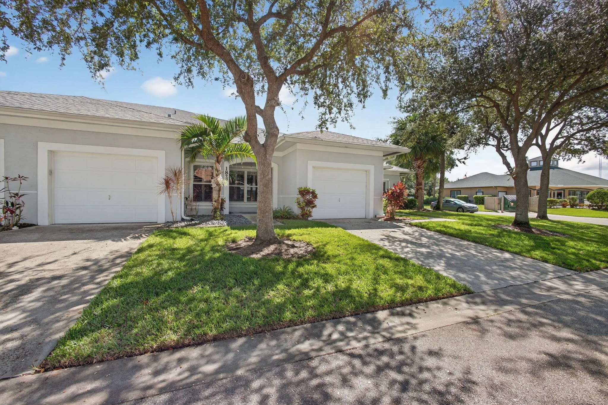 1827 Pelican Drive, #2