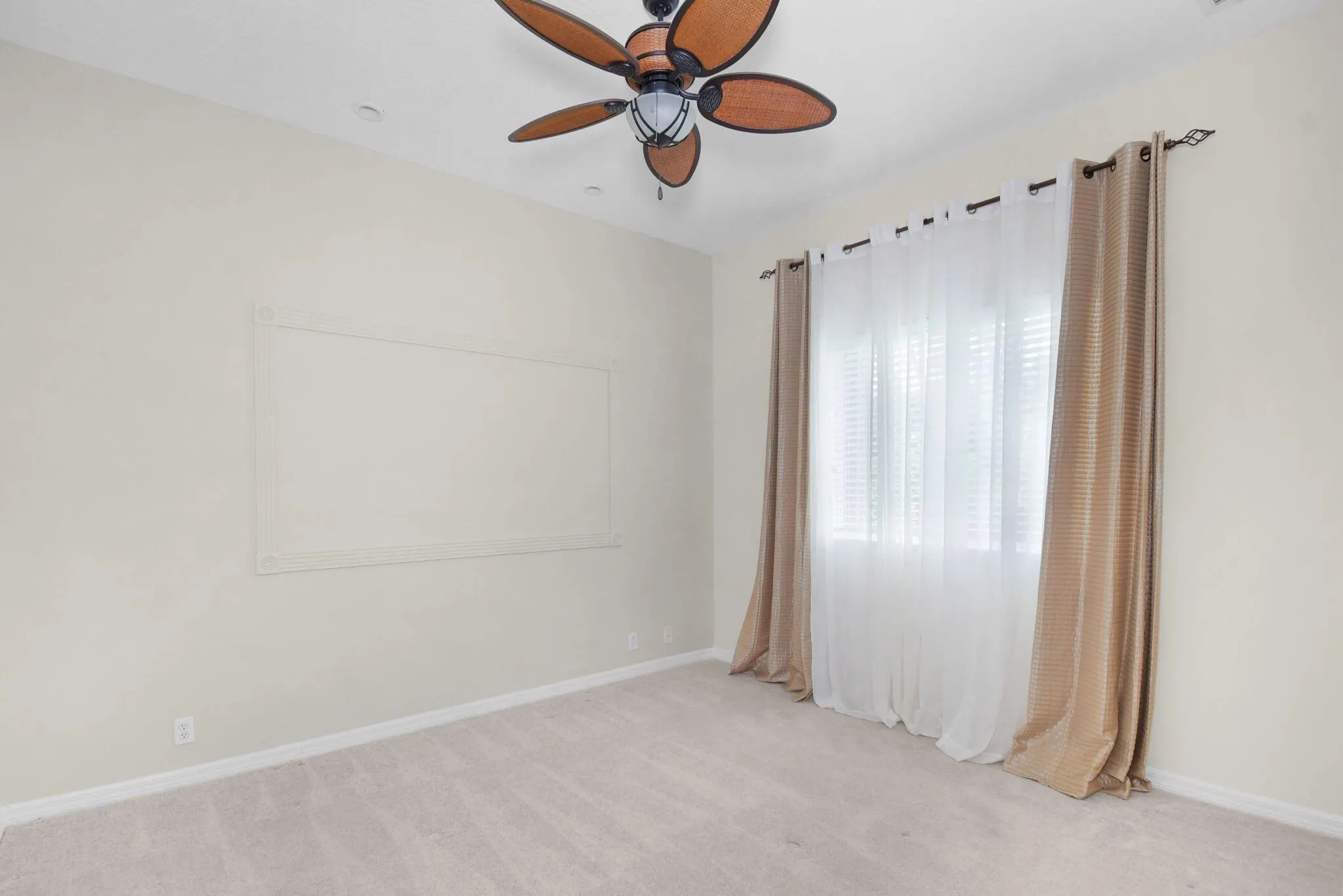 221 SW Lake Rush Court