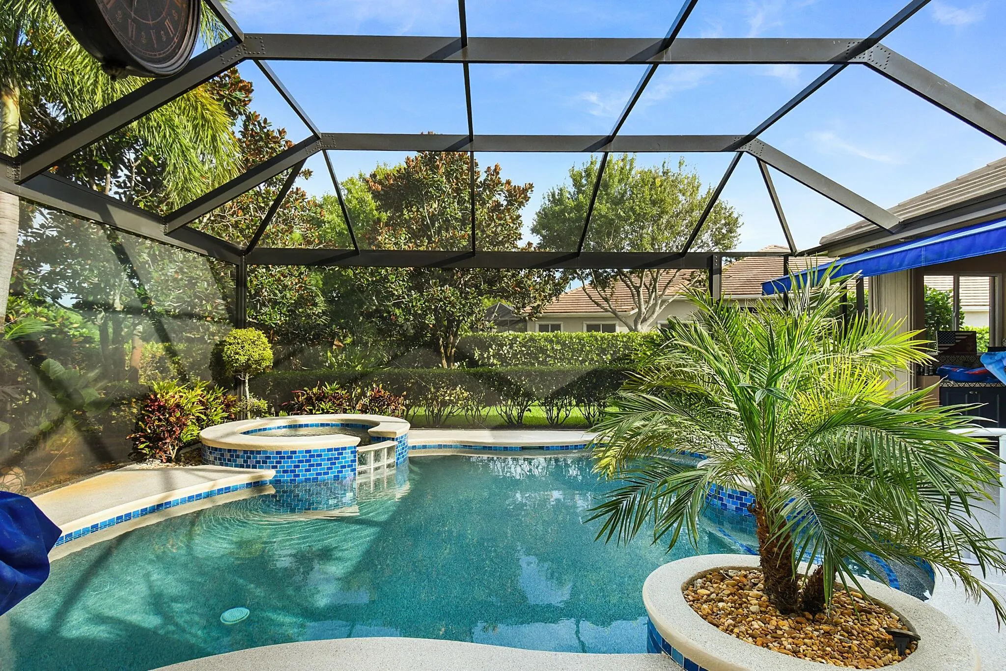221 SW Lake Rush Court