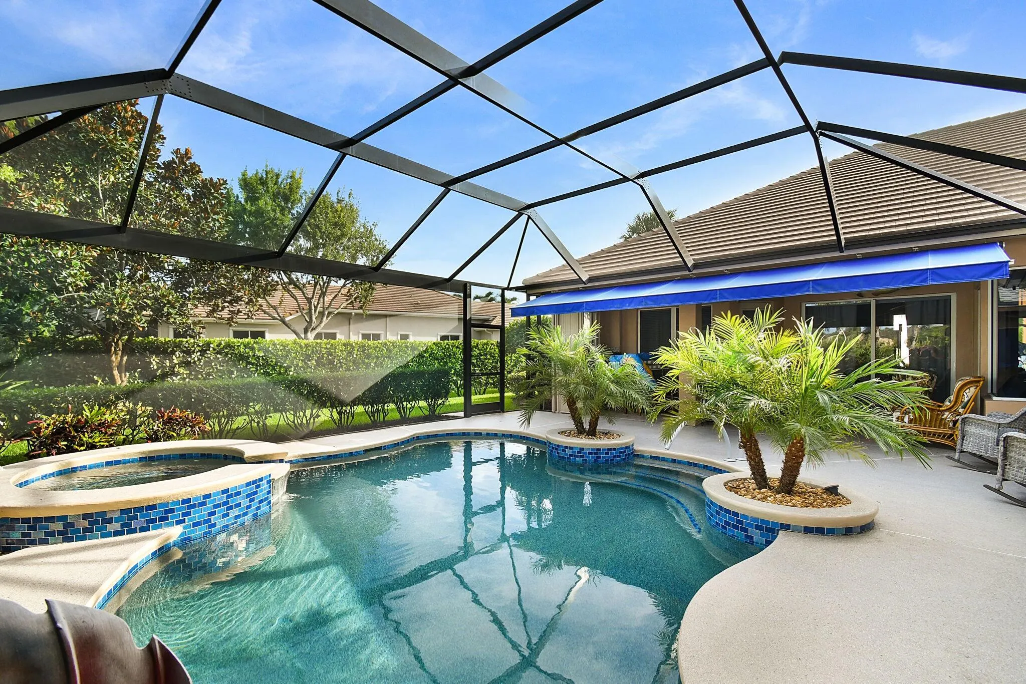 221 SW Lake Rush Court