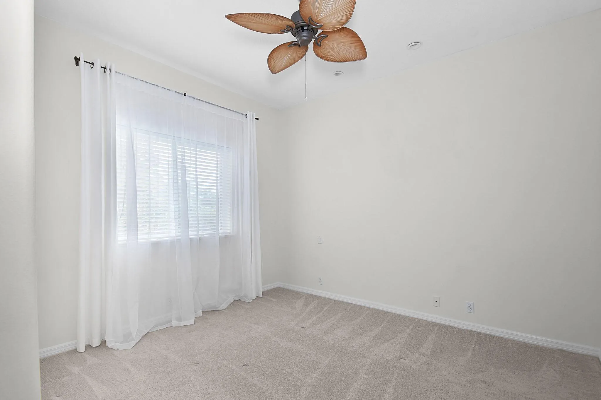 221 SW Lake Rush Court