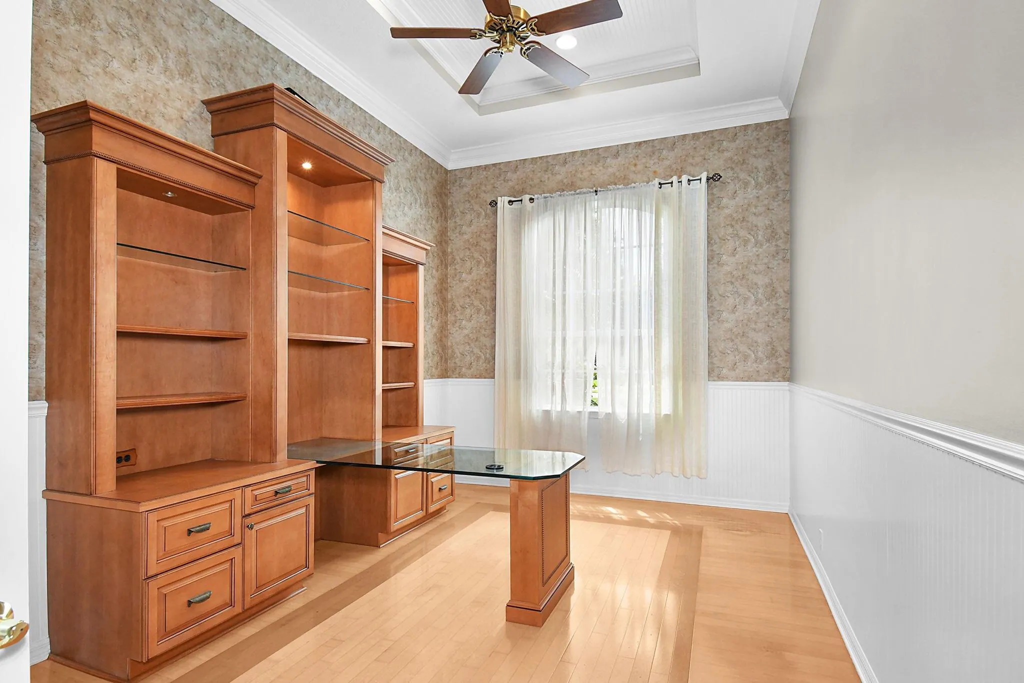 221 SW Lake Rush Court