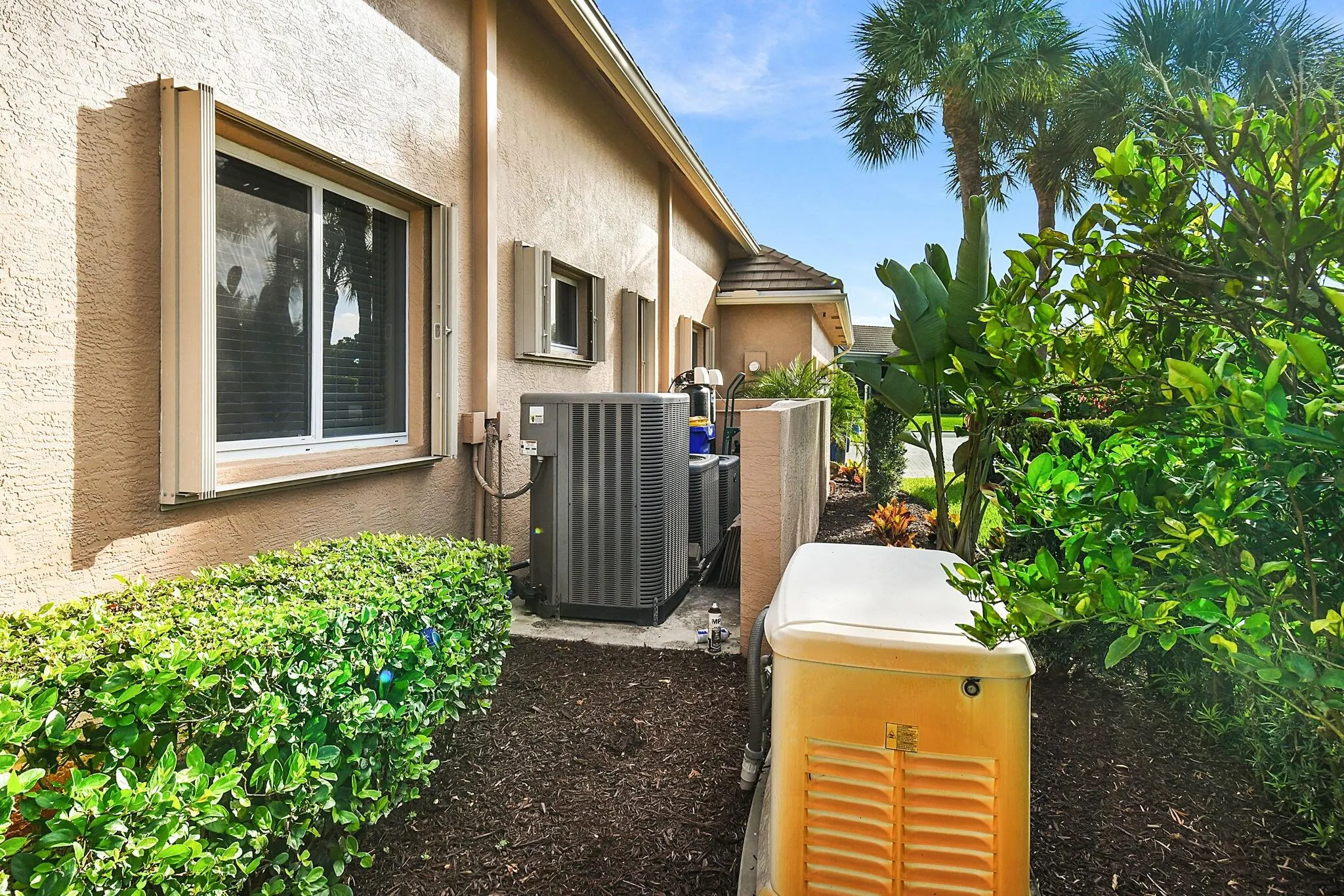 221 SW Lake Rush Court