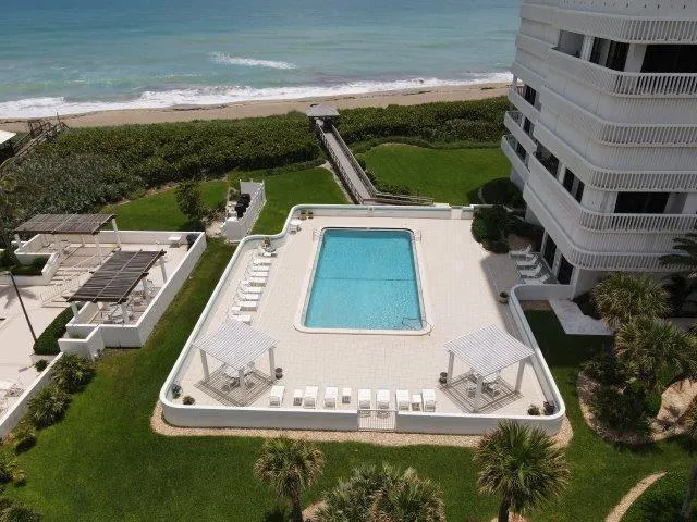 9960 S Ocean Drive, #1402
