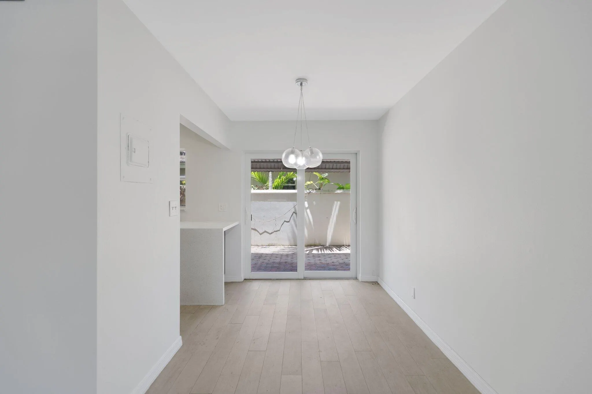 609 NE 13th Avenue, #102