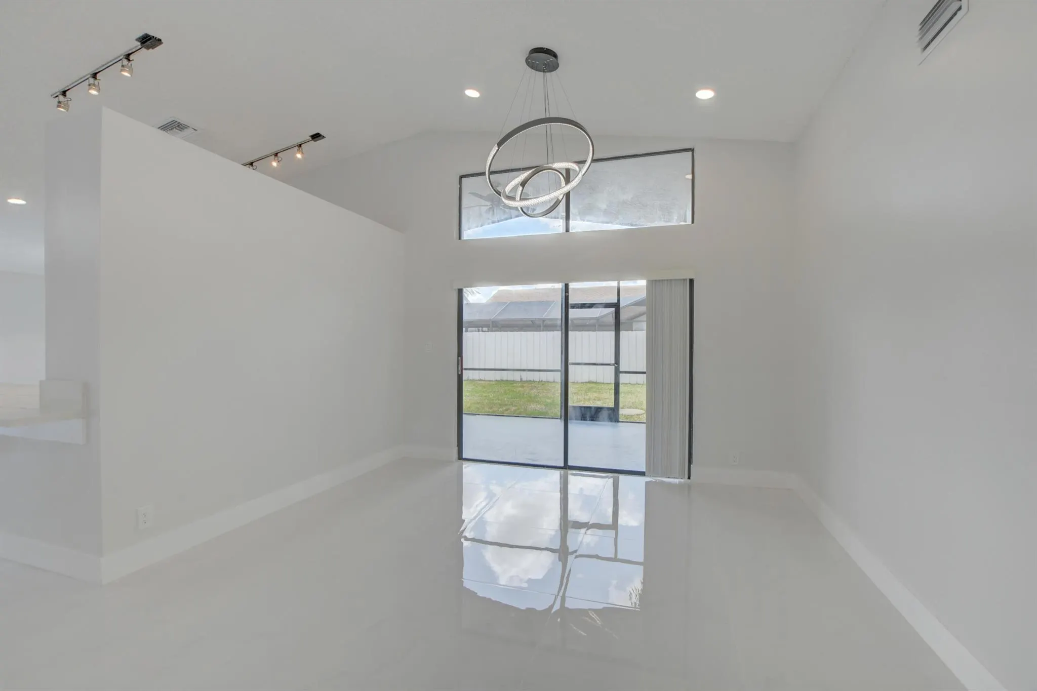 20995 Country Creek Drive