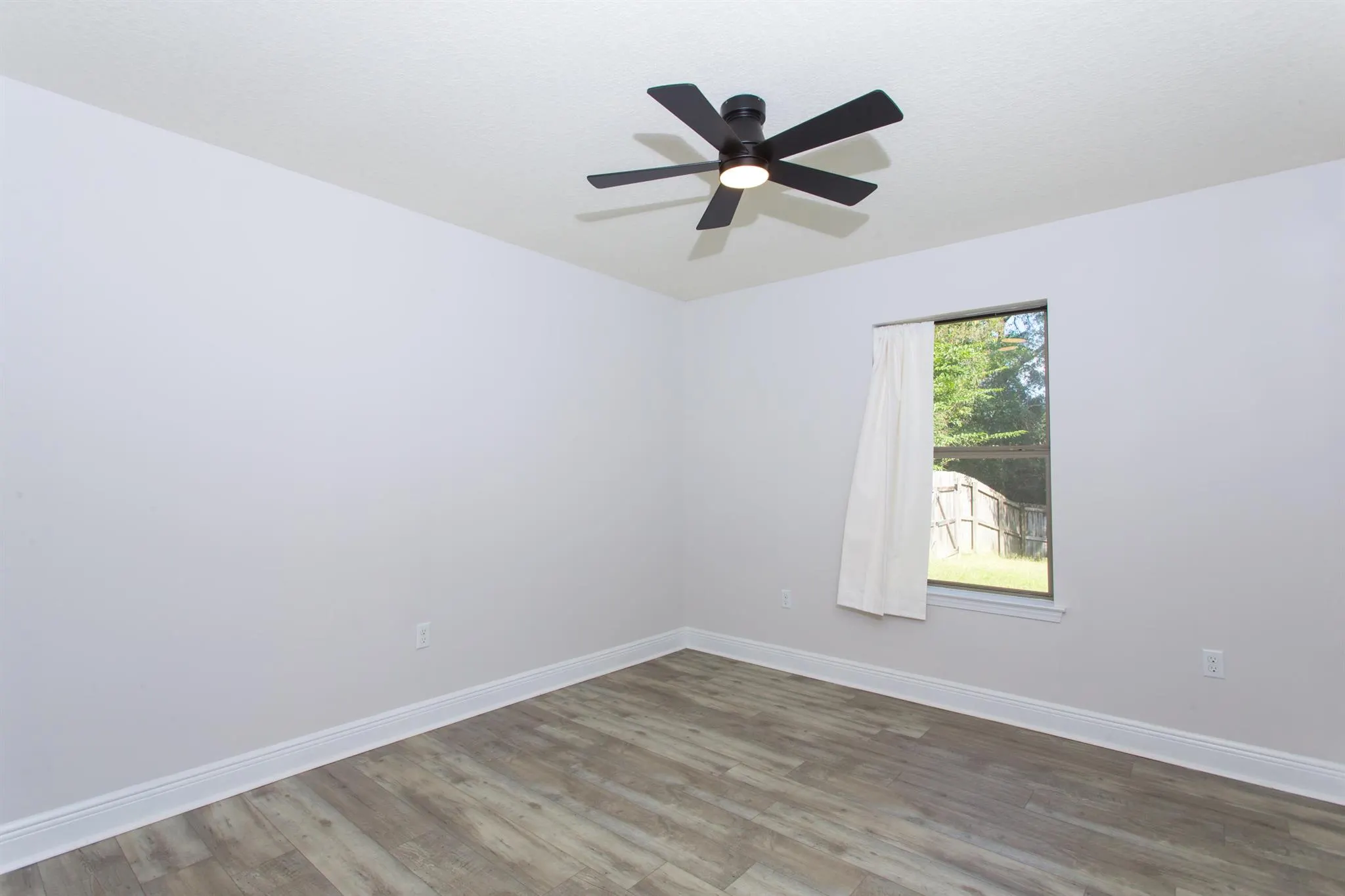 6229 Flash Lane