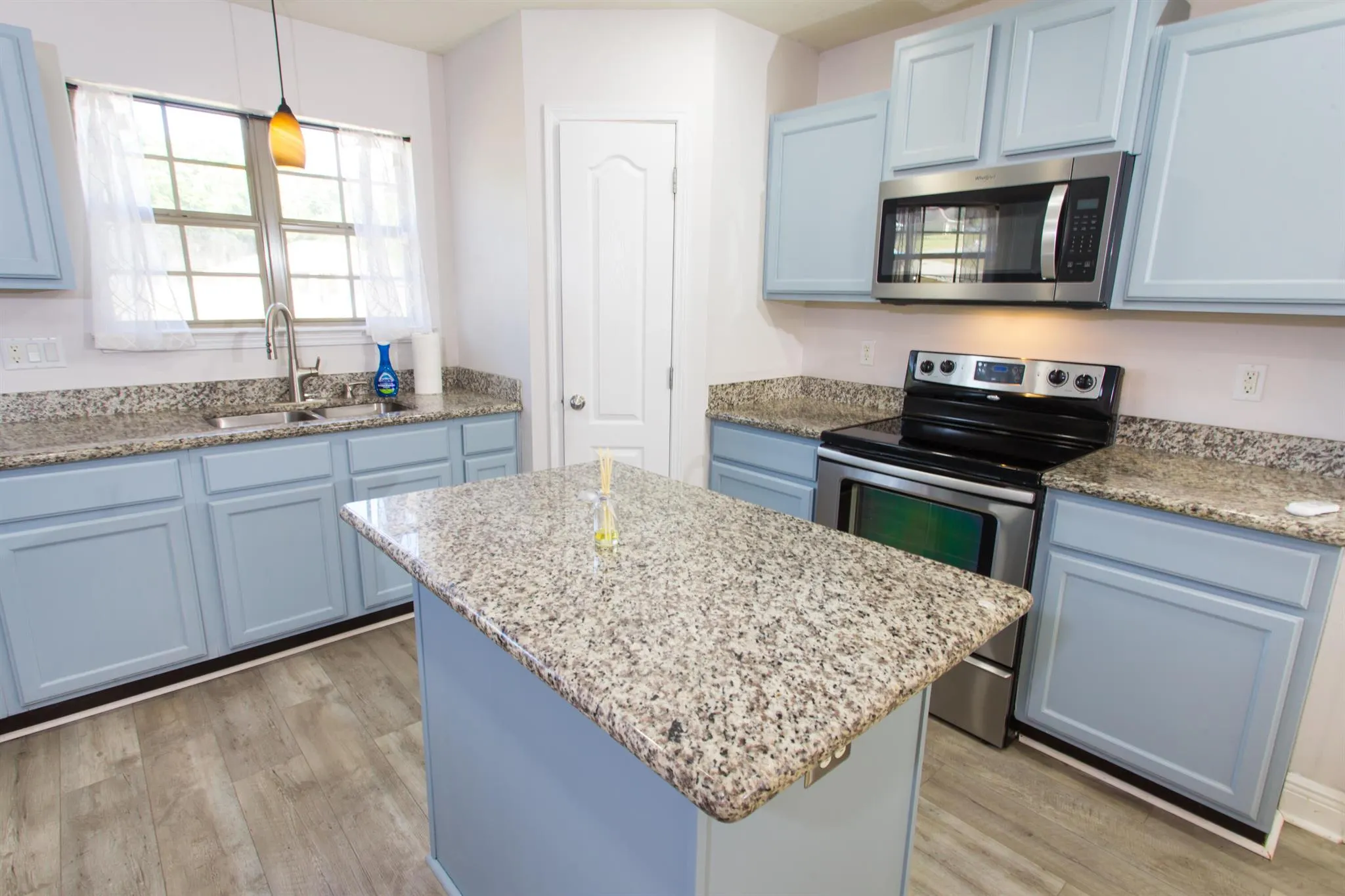 6229 Flash Lane