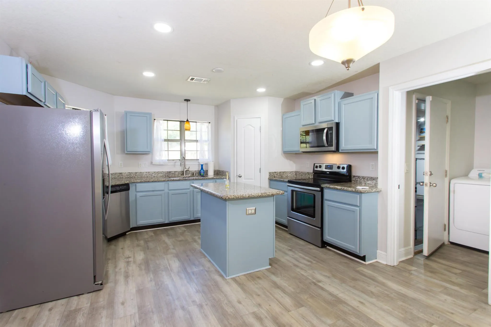 6229 Flash Lane