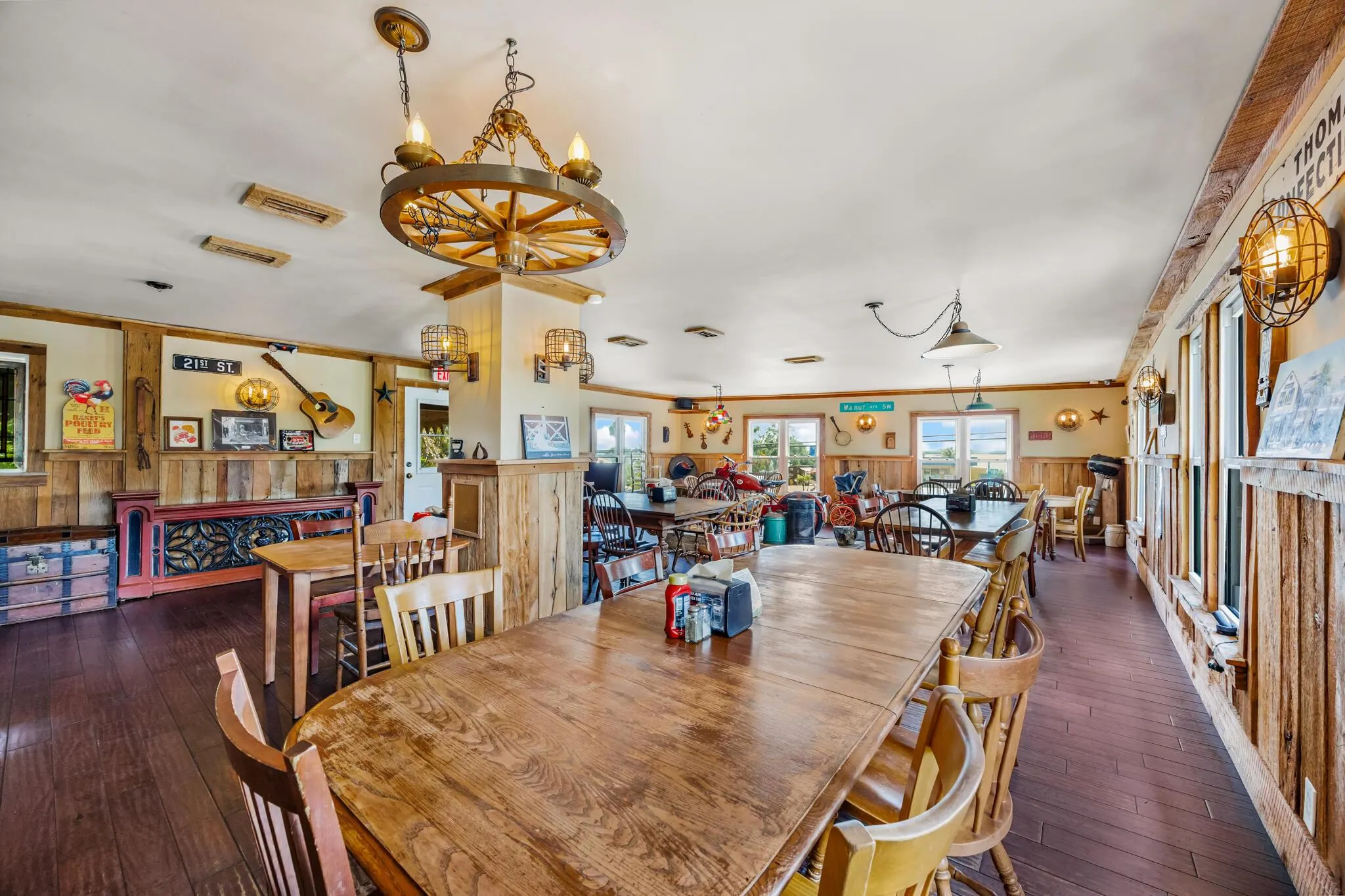 5390 Highway 1