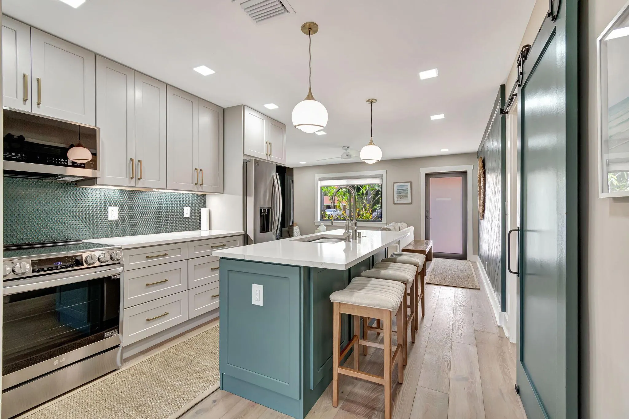 213 SE 24th Avenue