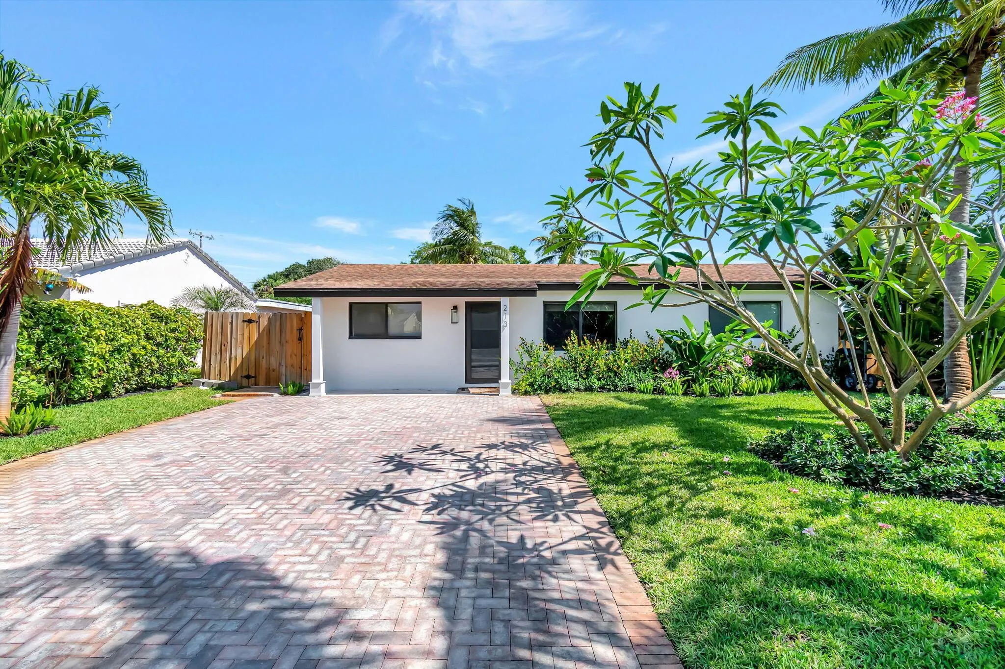 213 SE 24th Avenue