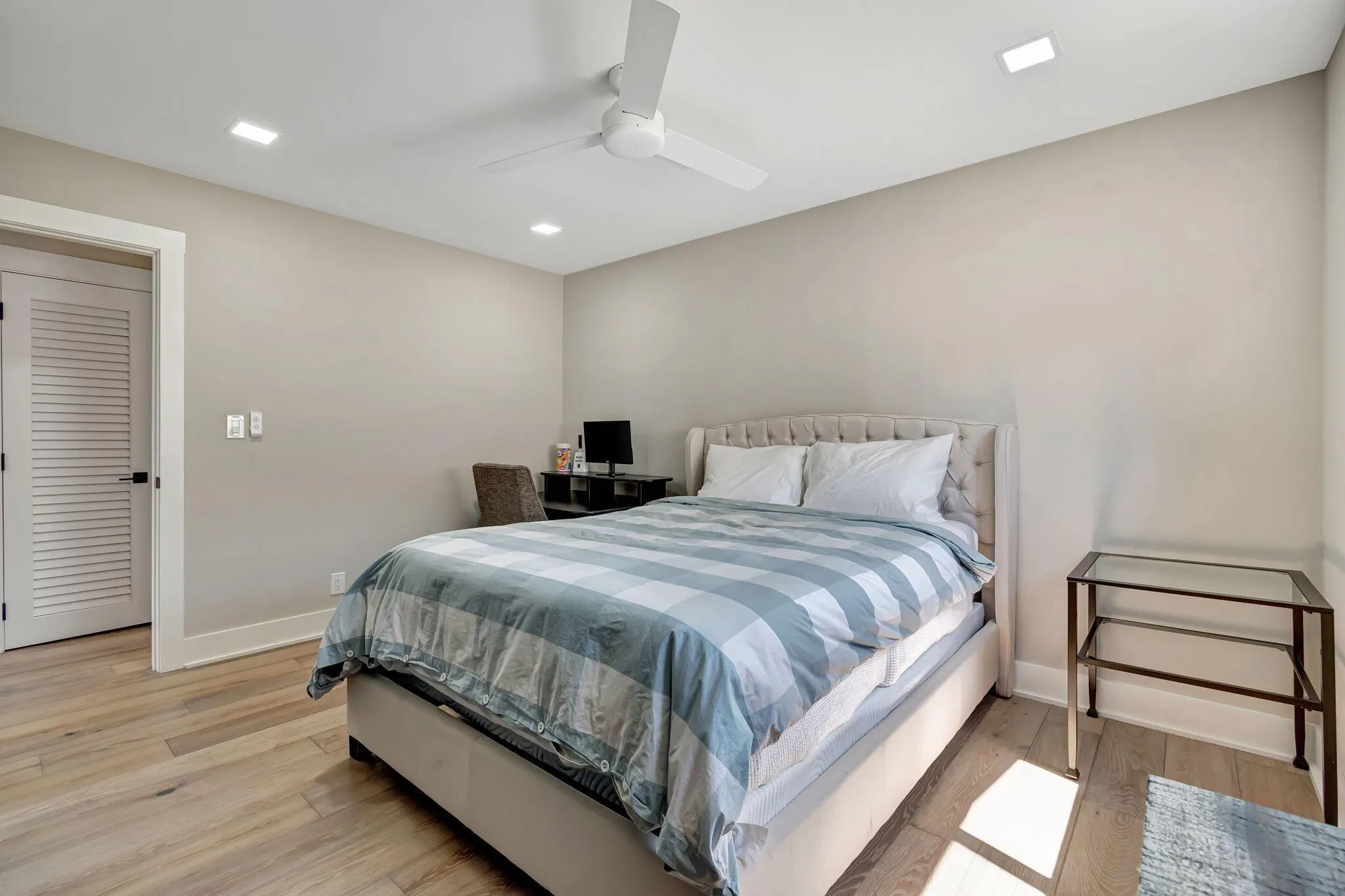 213 SE 24th Avenue