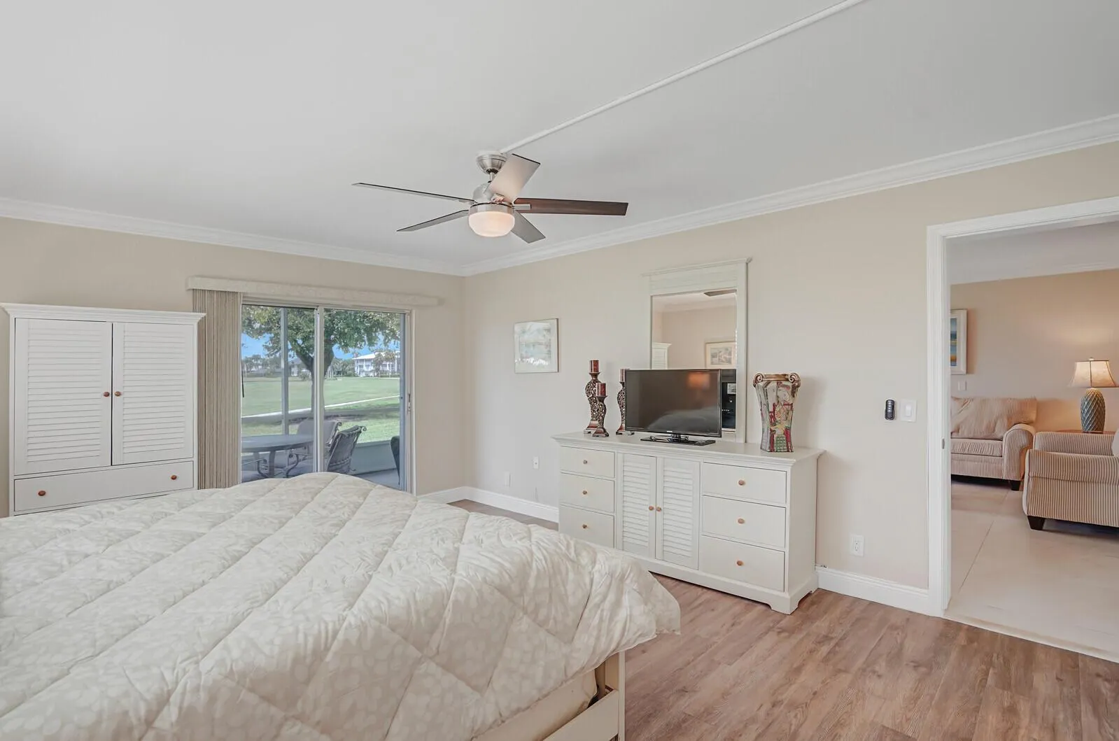 250 John F Kennedy Drive, #101