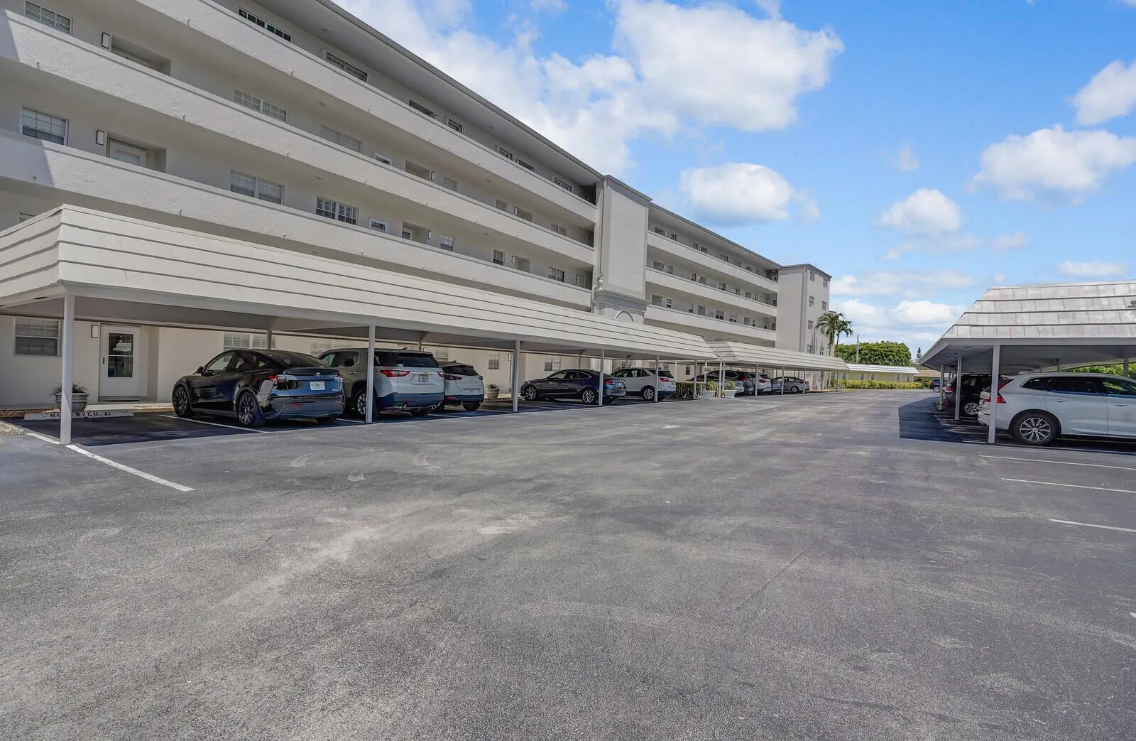 250 John F Kennedy Drive, #101