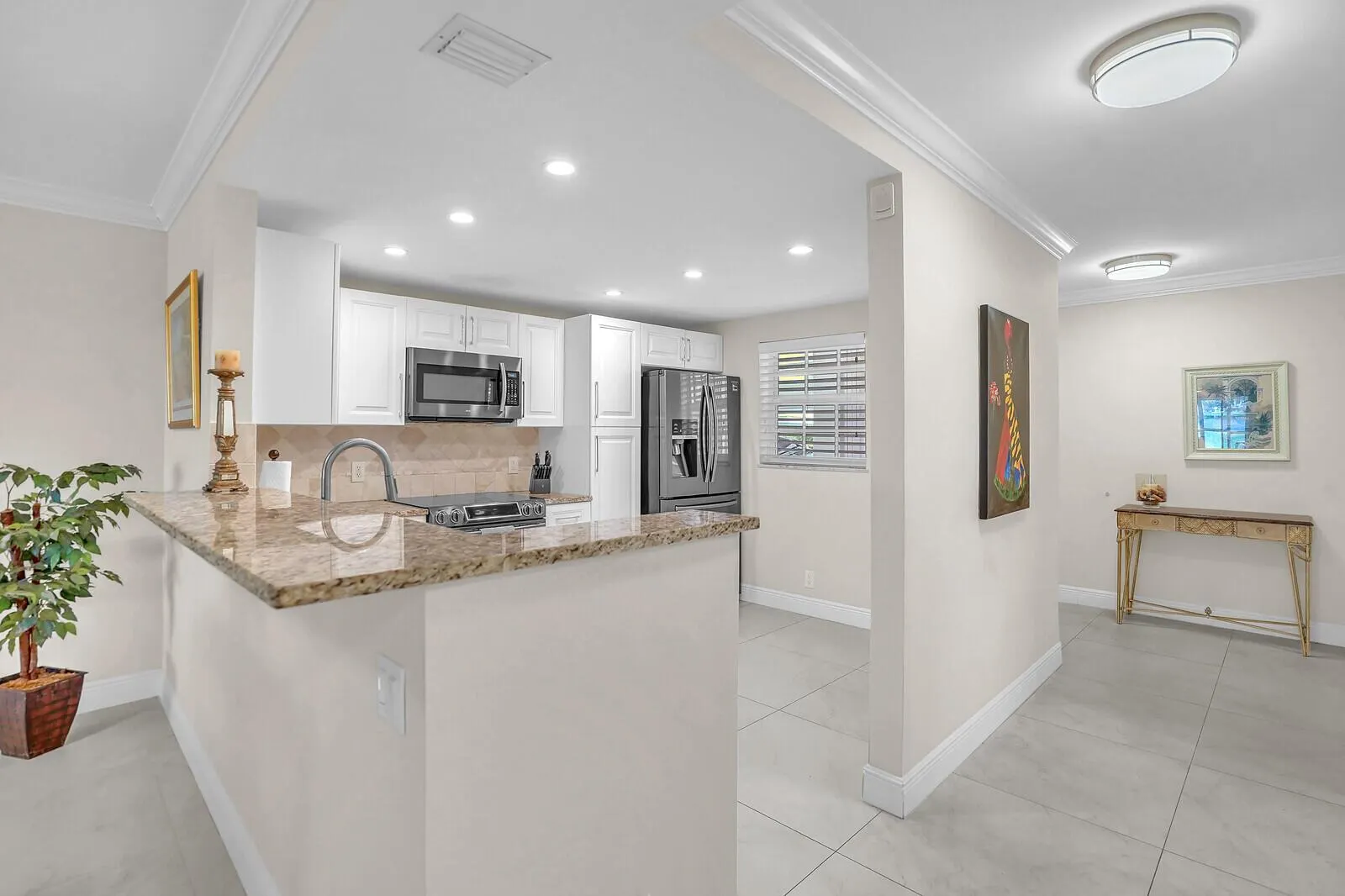 250 John F Kennedy Drive, #101
