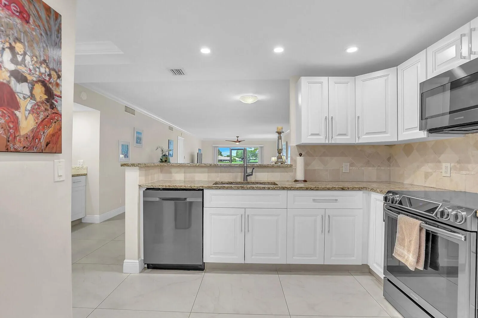 250 John F Kennedy Drive, #101