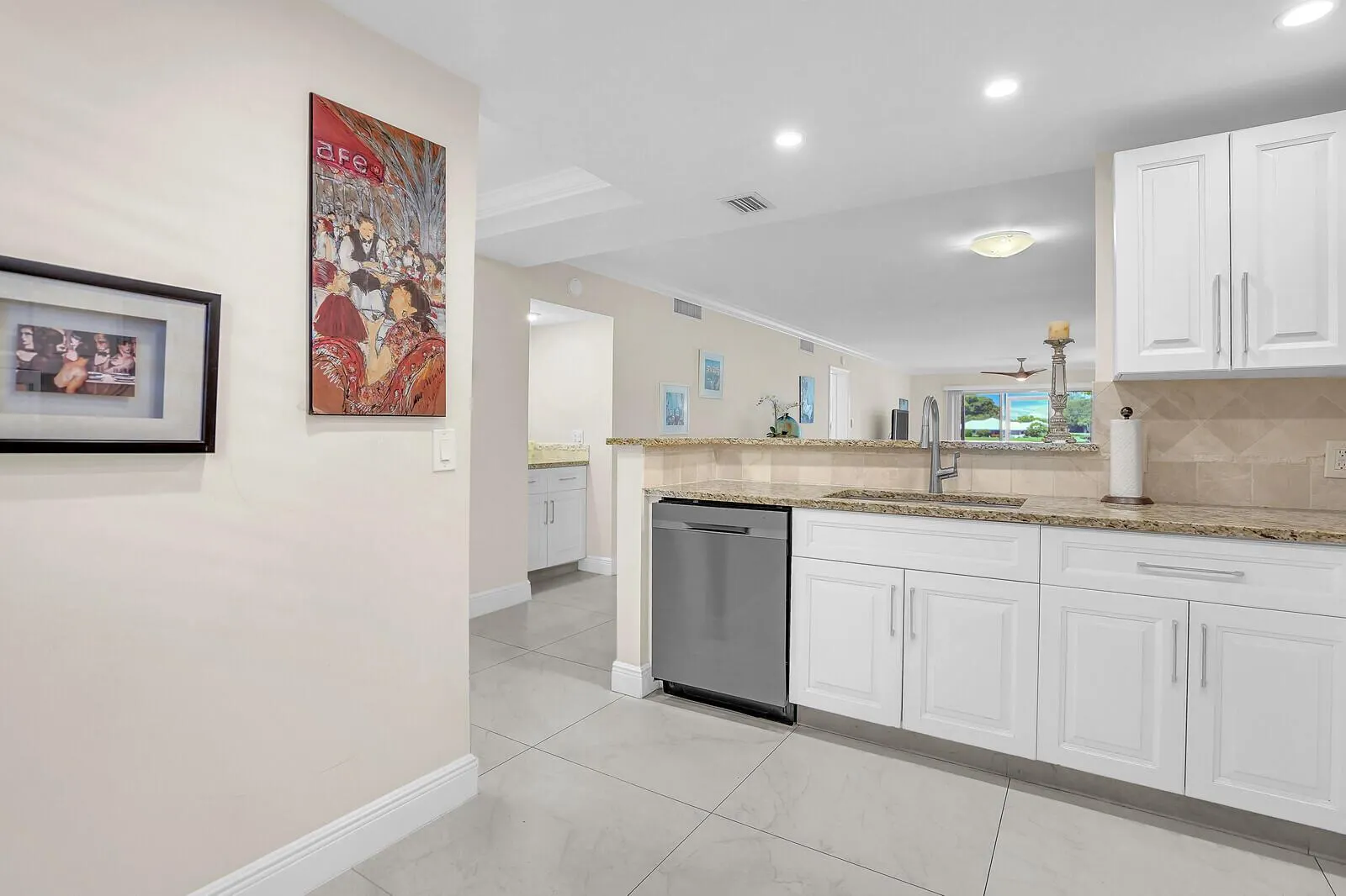 250 John F Kennedy Drive, #101