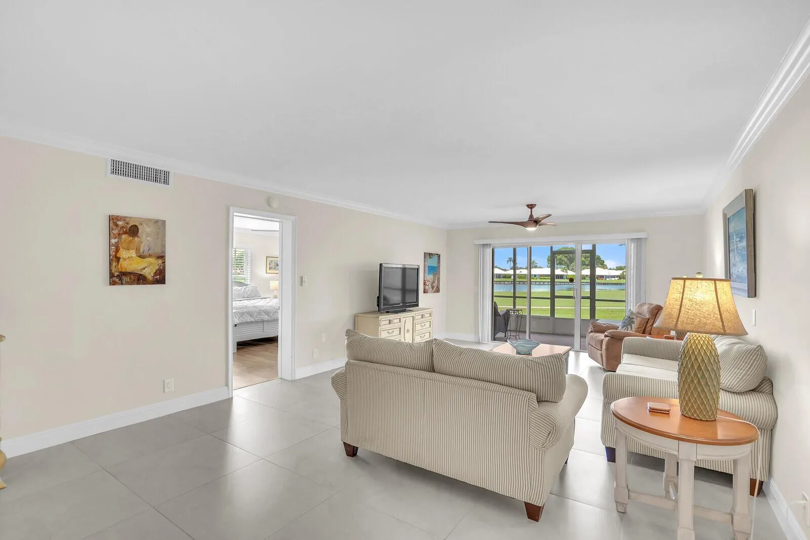 250 John F Kennedy Drive, #101