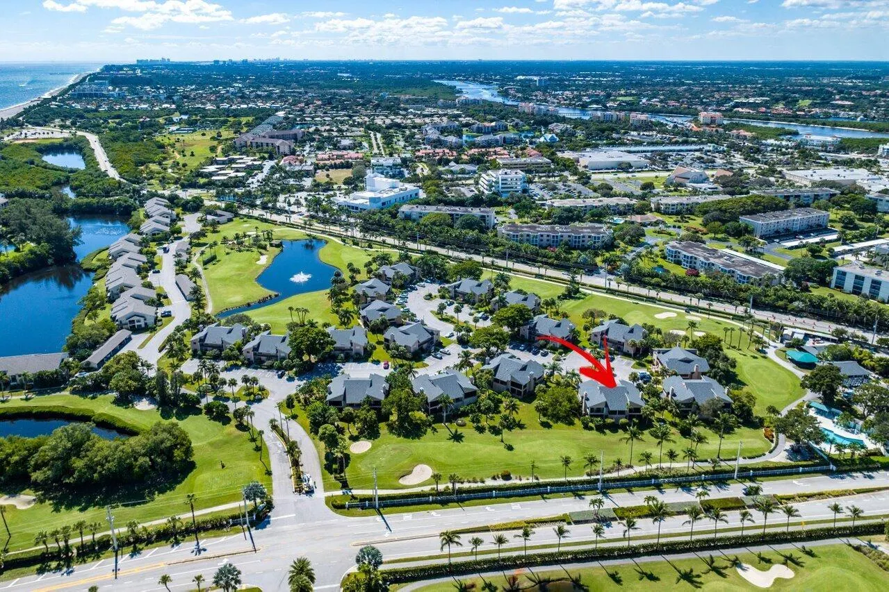 401 Clubhouse Circle, #401a