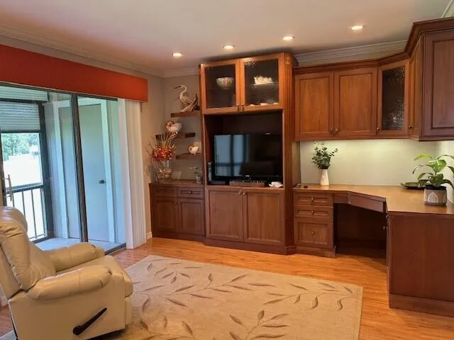 18430 SE Wood Haven Lane, #H