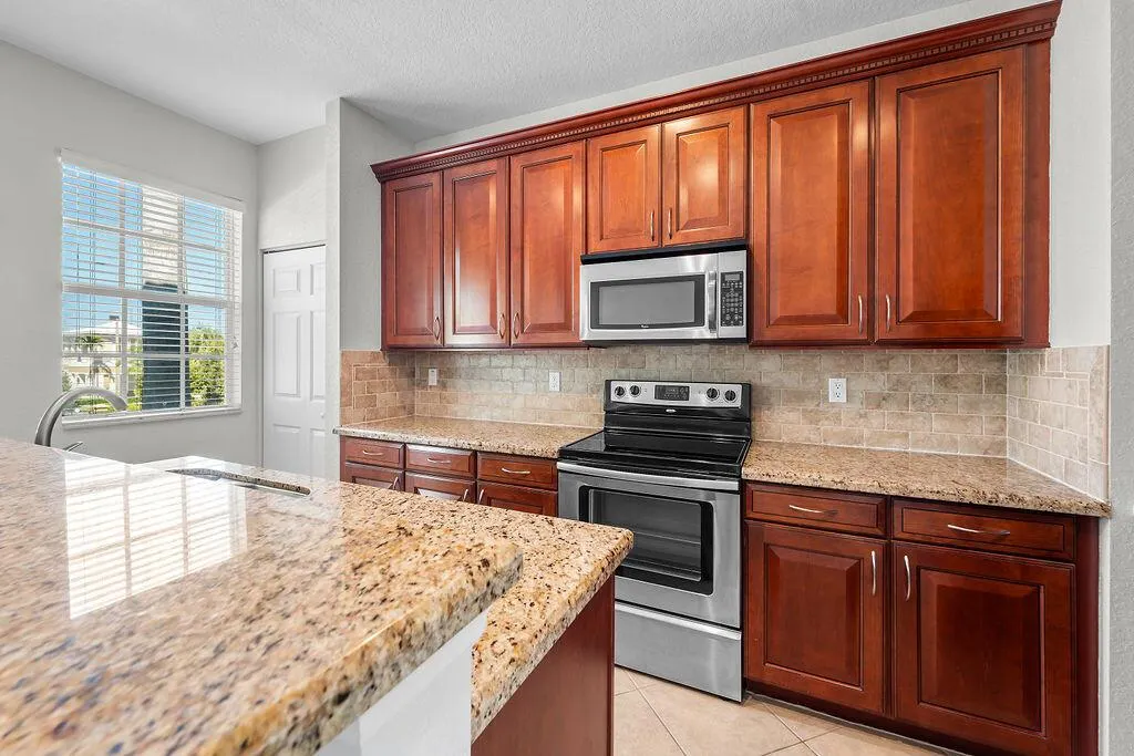 105 Black Ironwood Road, #106