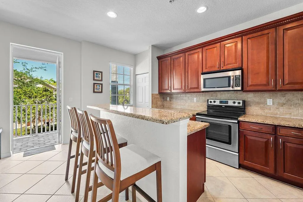 105 Black Ironwood Road, #106