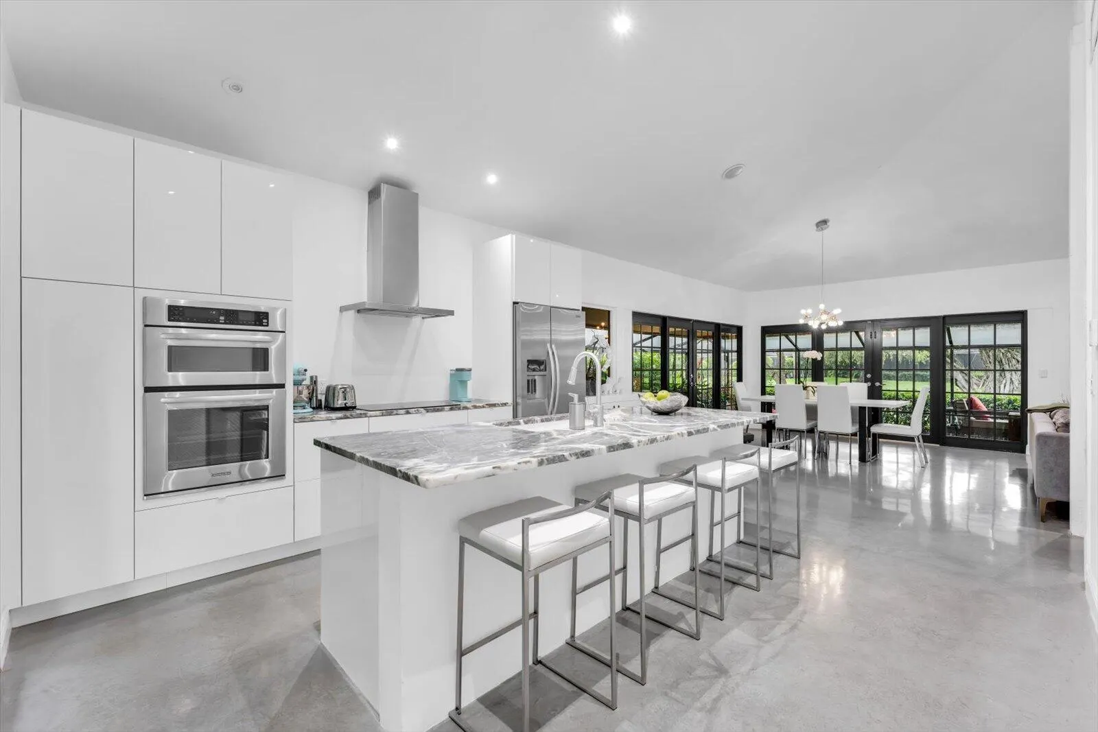 2139 Wightman Drive