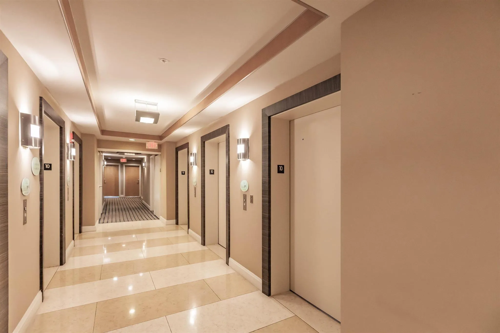 244 Biscayne Boulevard, #1008