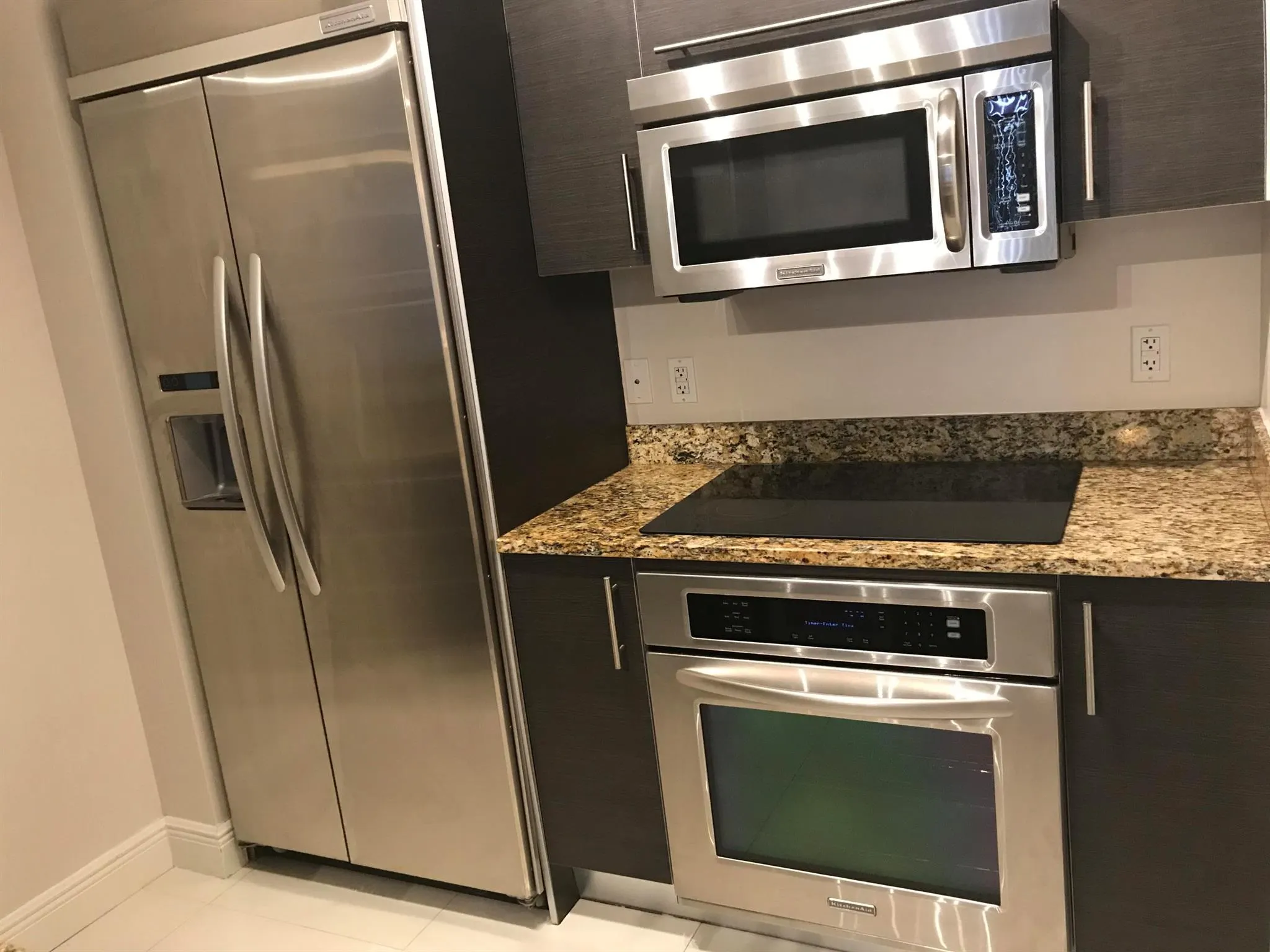 550 Okeechobee Boulevard, #818