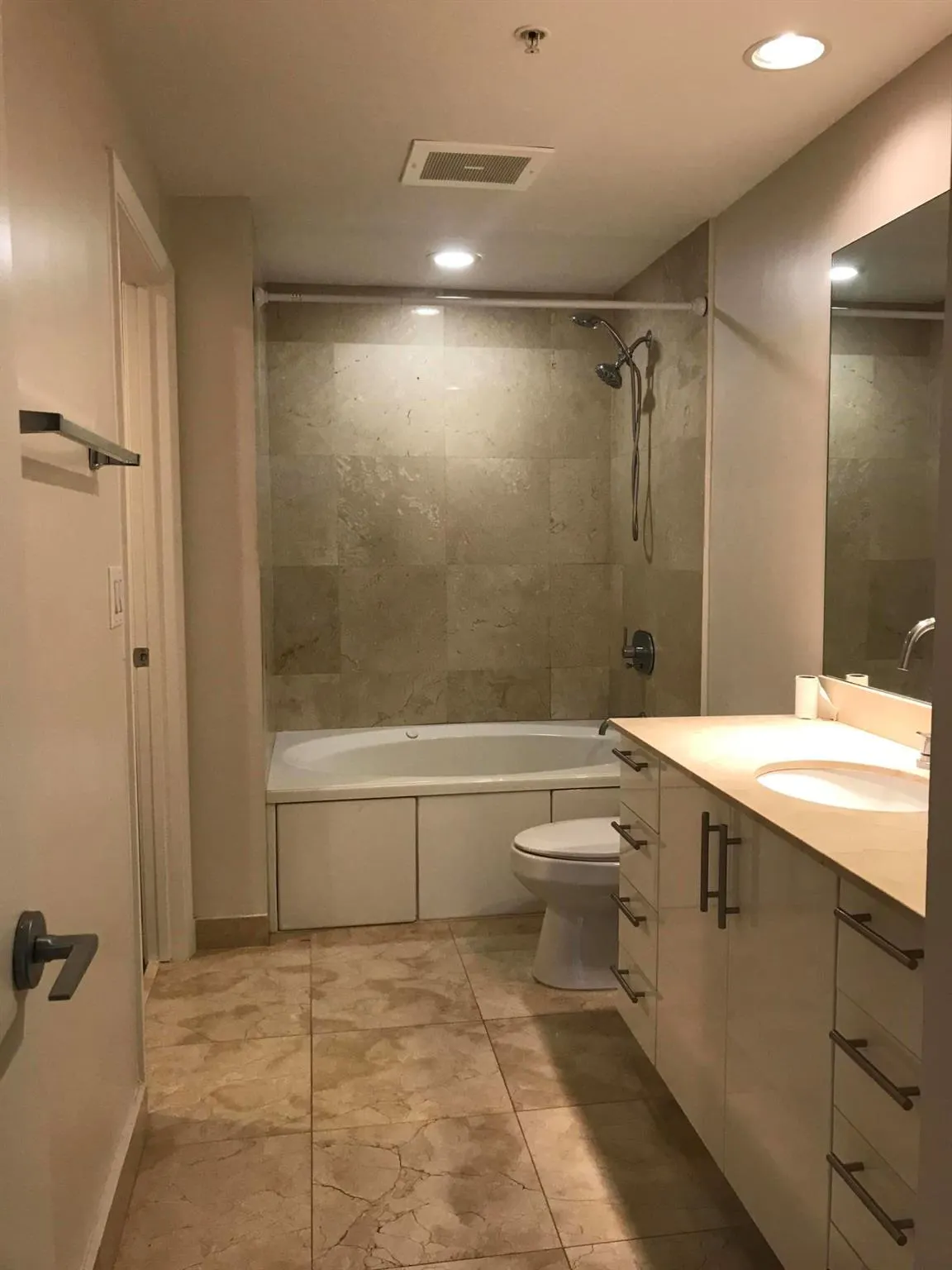 550 Okeechobee Boulevard, #818