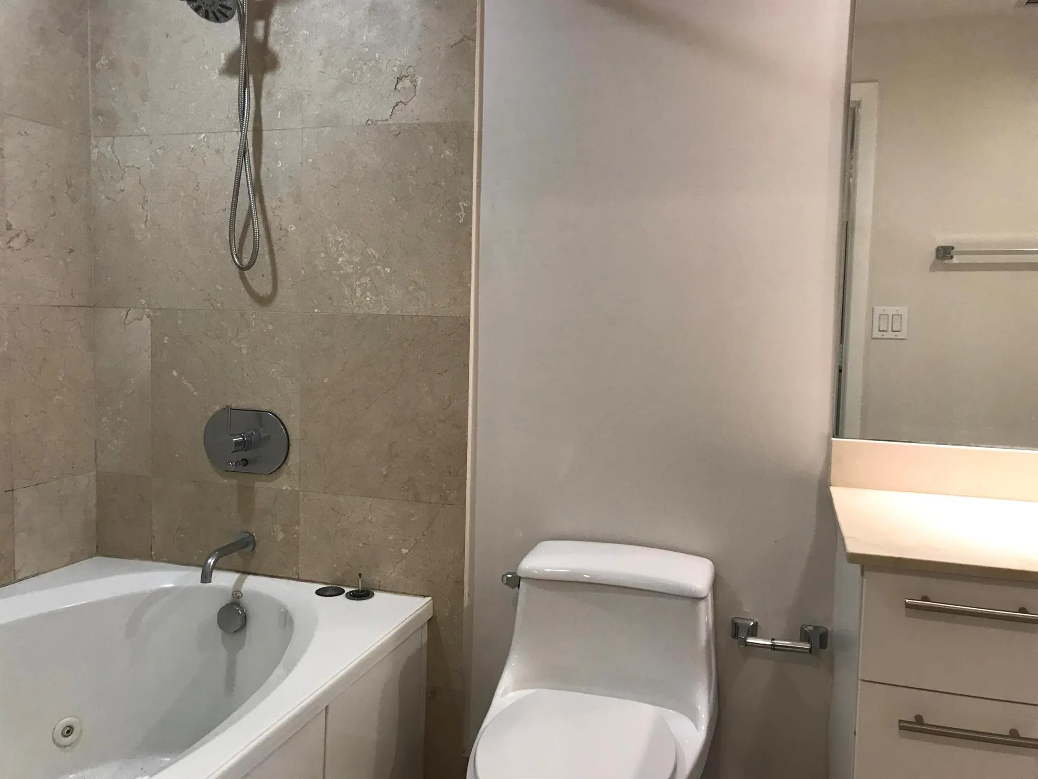 550 Okeechobee Boulevard, #818