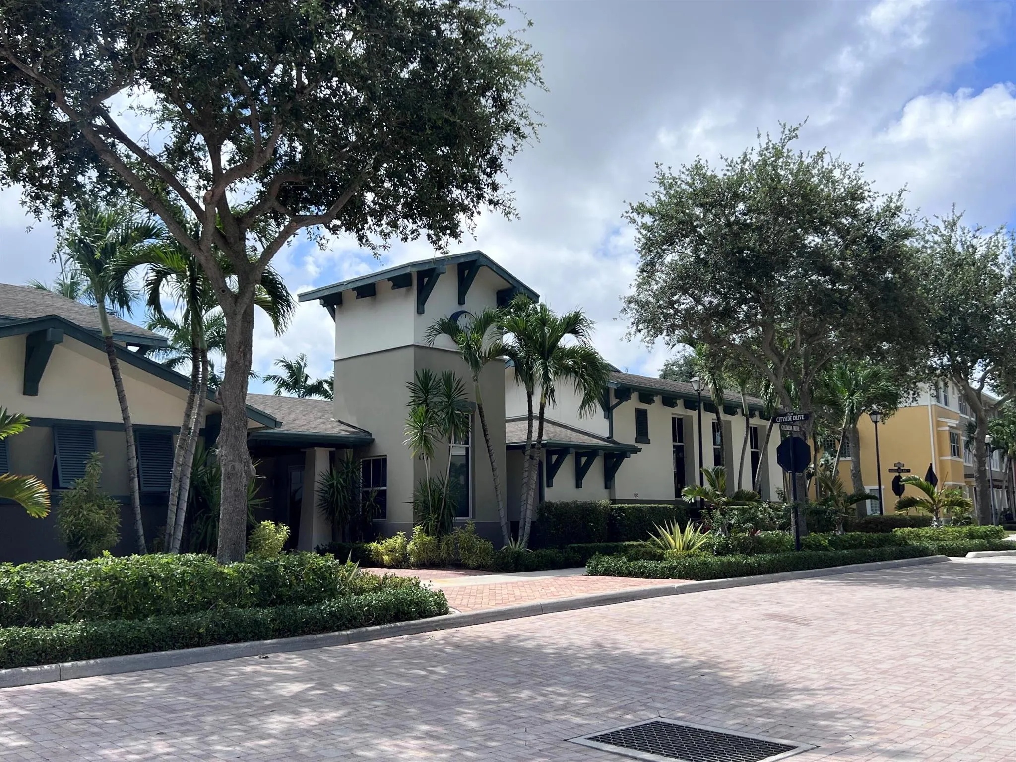 540 Amador Lane, #7