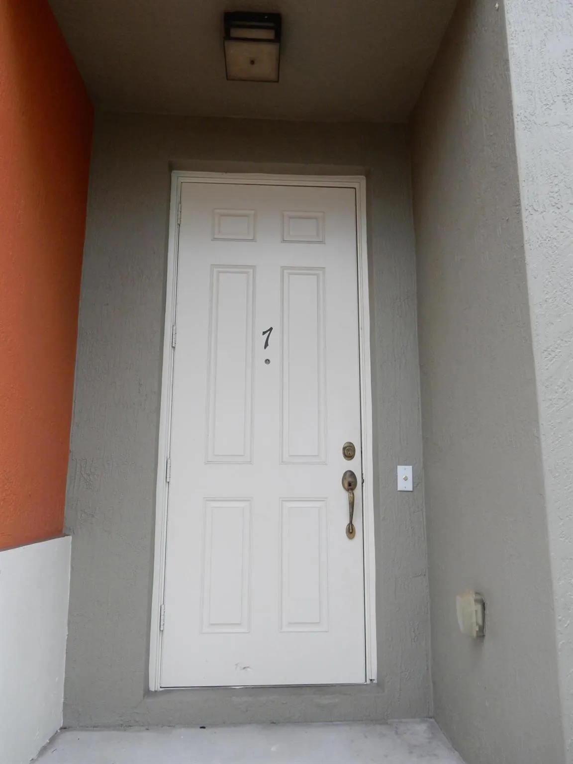 540 Amador Lane, #7