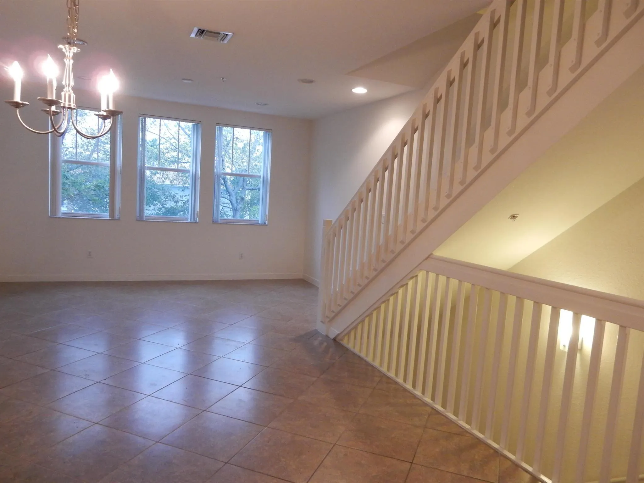 540 Amador Lane, #7