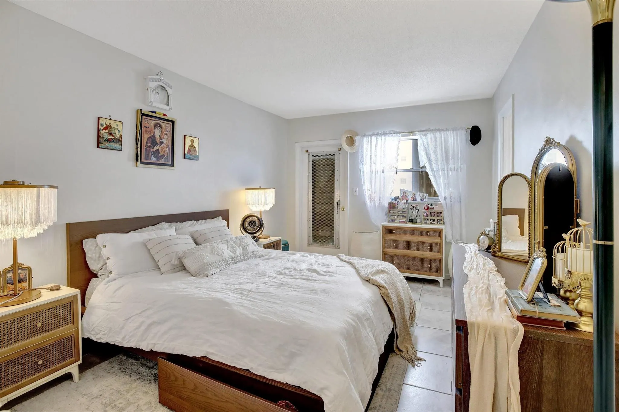 1750 Jefferson Street, #305