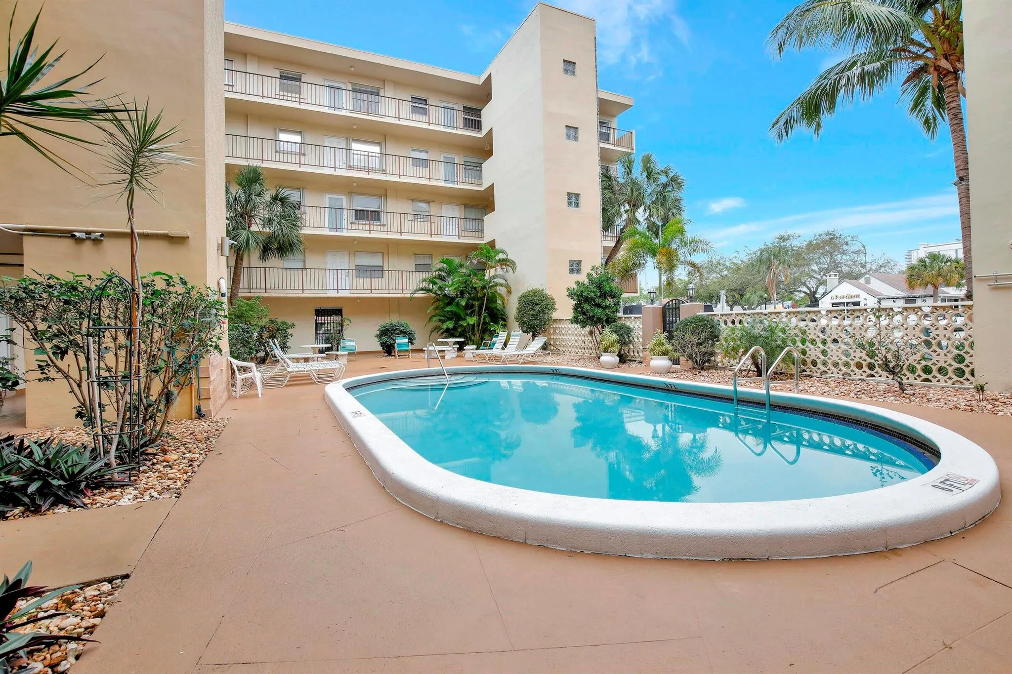 1750 Jefferson Street, #305