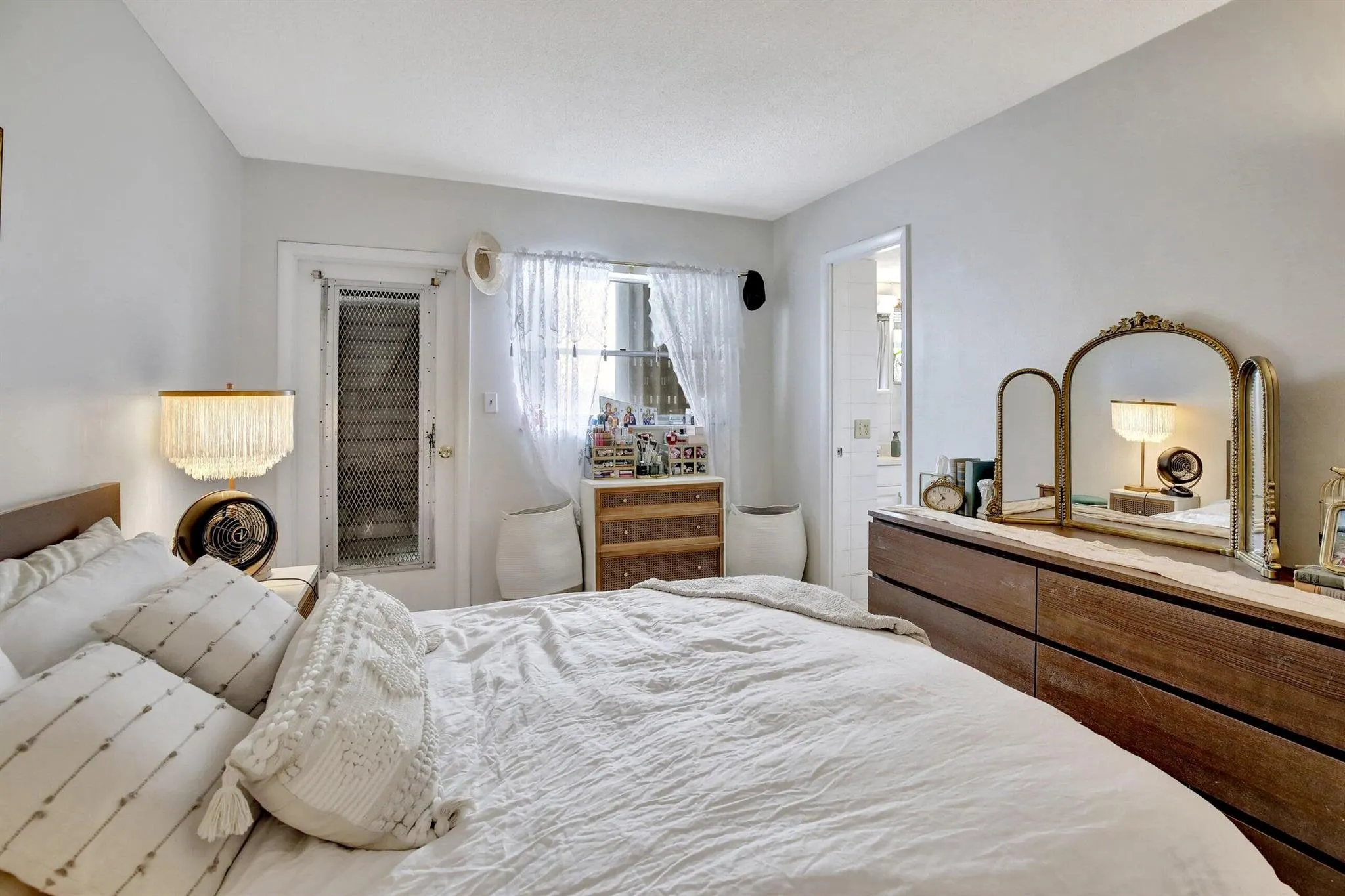 1750 Jefferson Street, #305