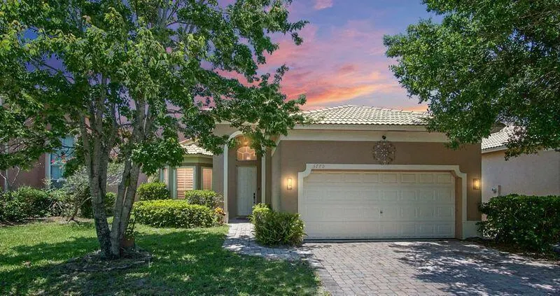 5770 Sunberry Circle
