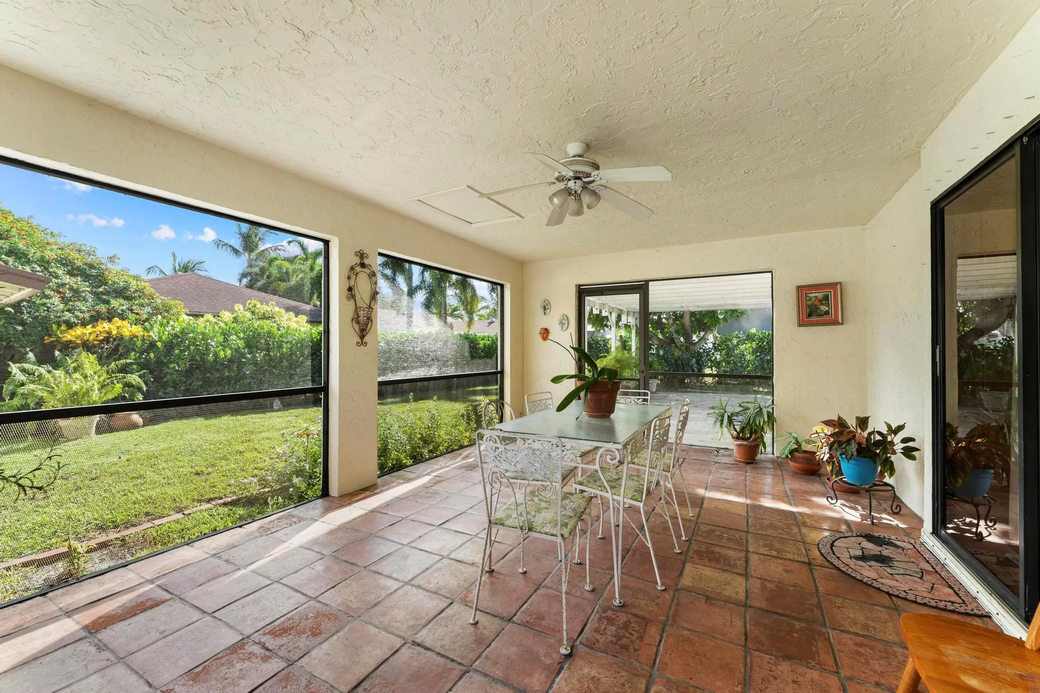 2282 Palmetto Road