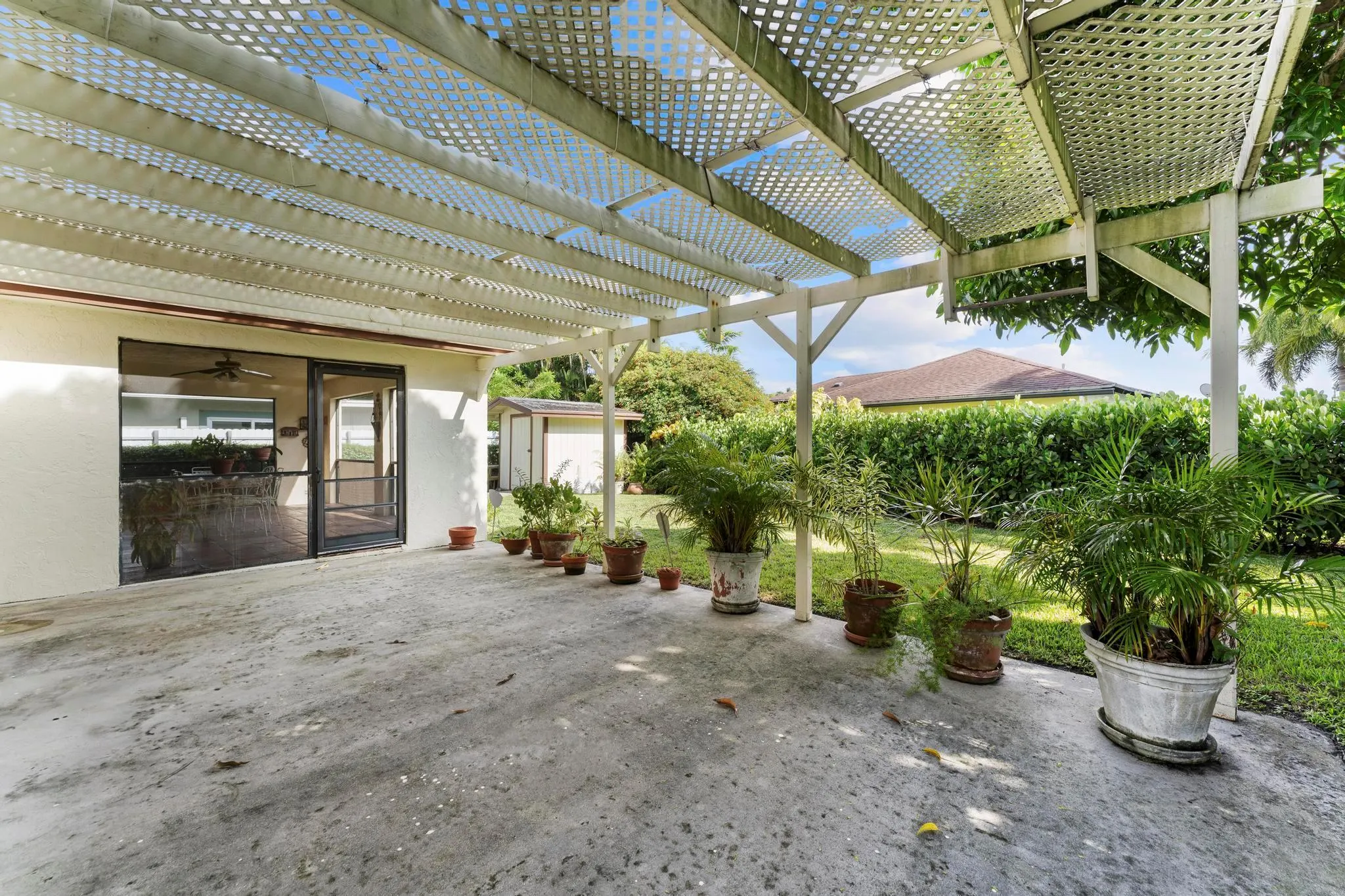 2282 Palmetto Road