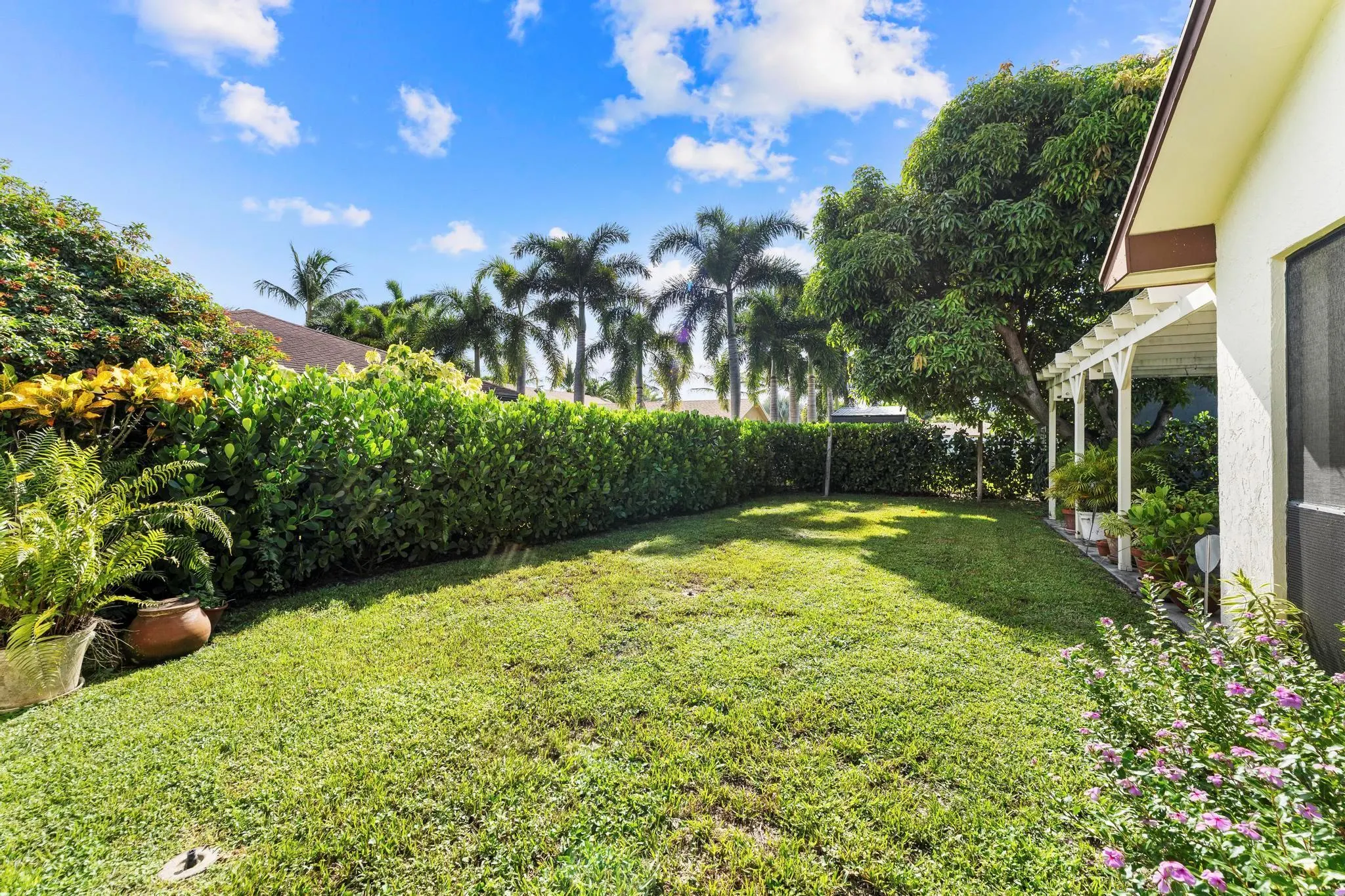 2282 Palmetto Road